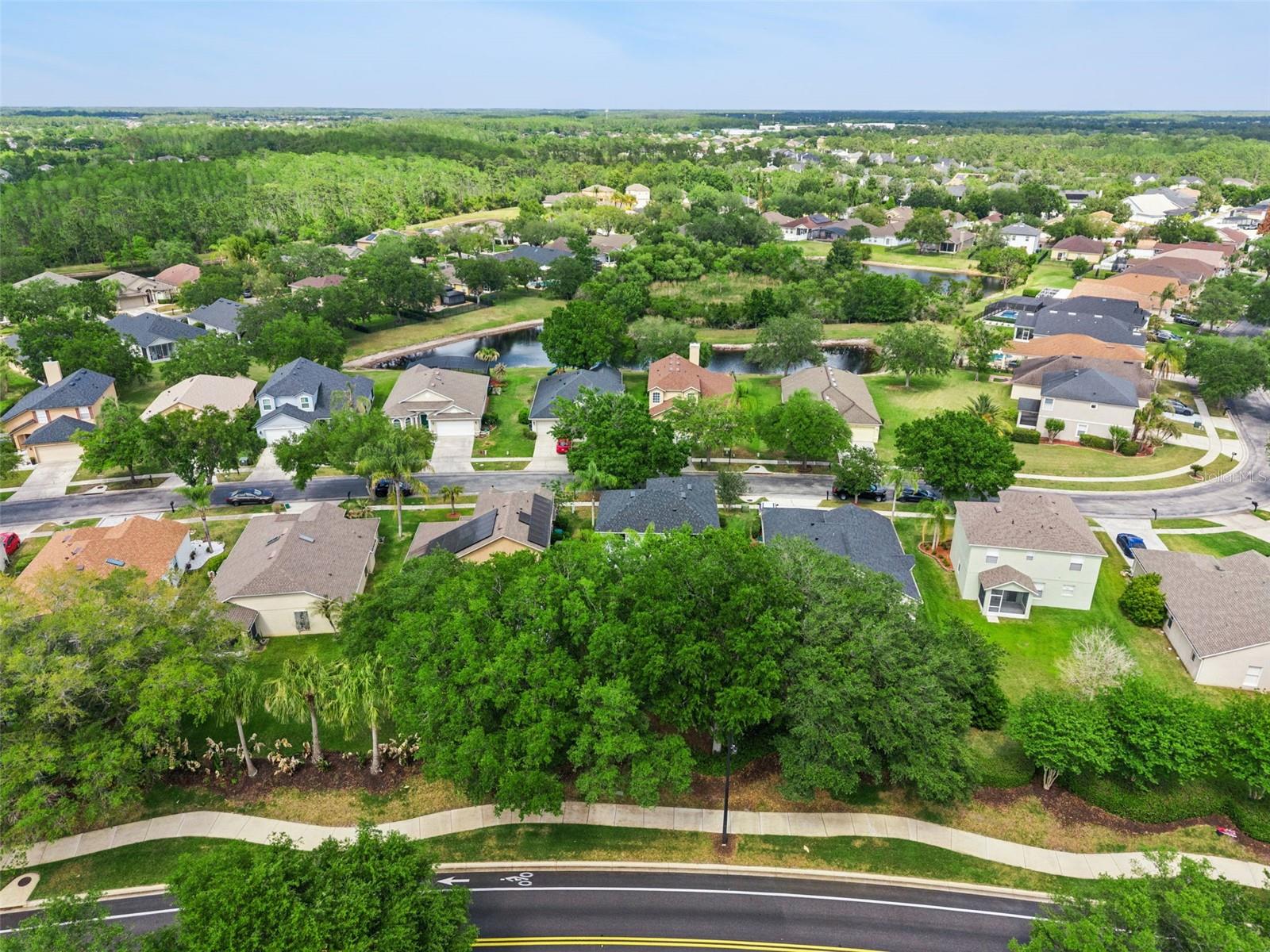 Image 41 of 80 For 14814 Huntley Drive