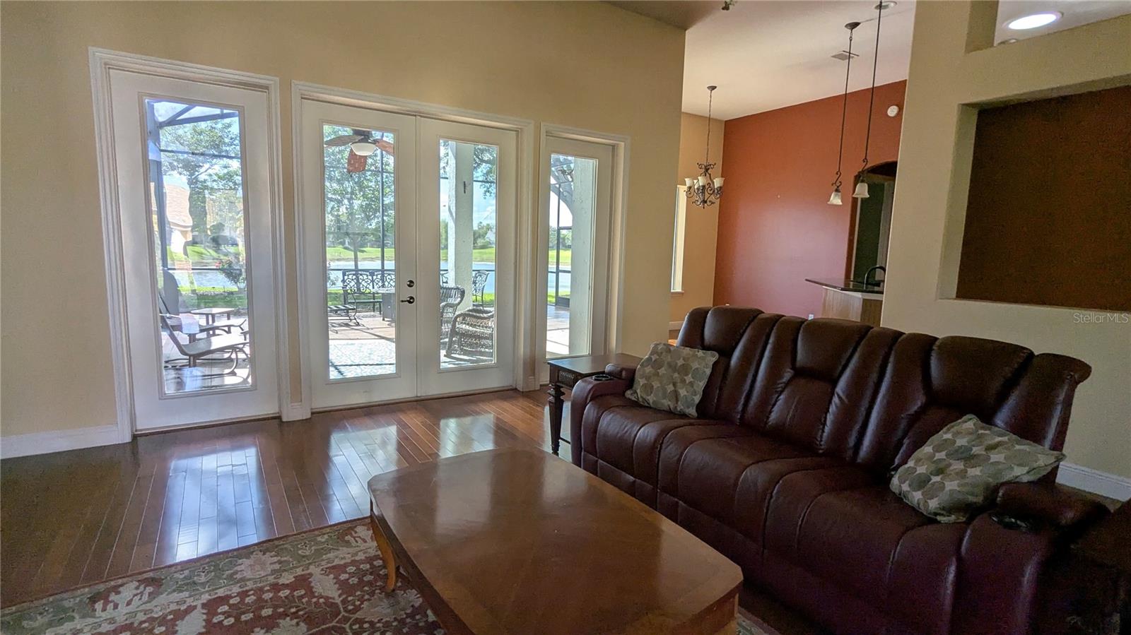 Image 12 of 23 For 112 Hallstrom Court