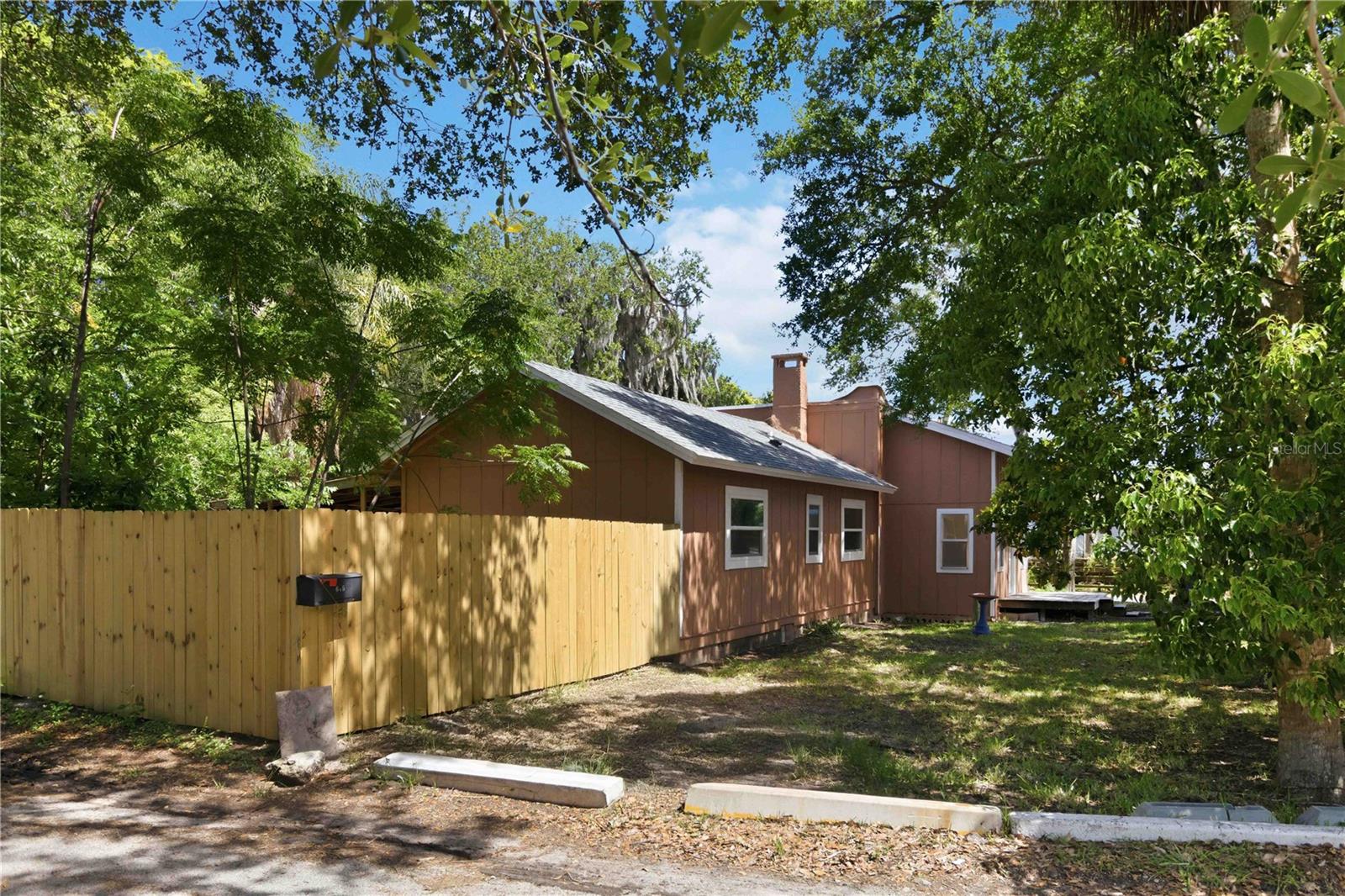 Image 2 of 34 For 615 Weber Avenue