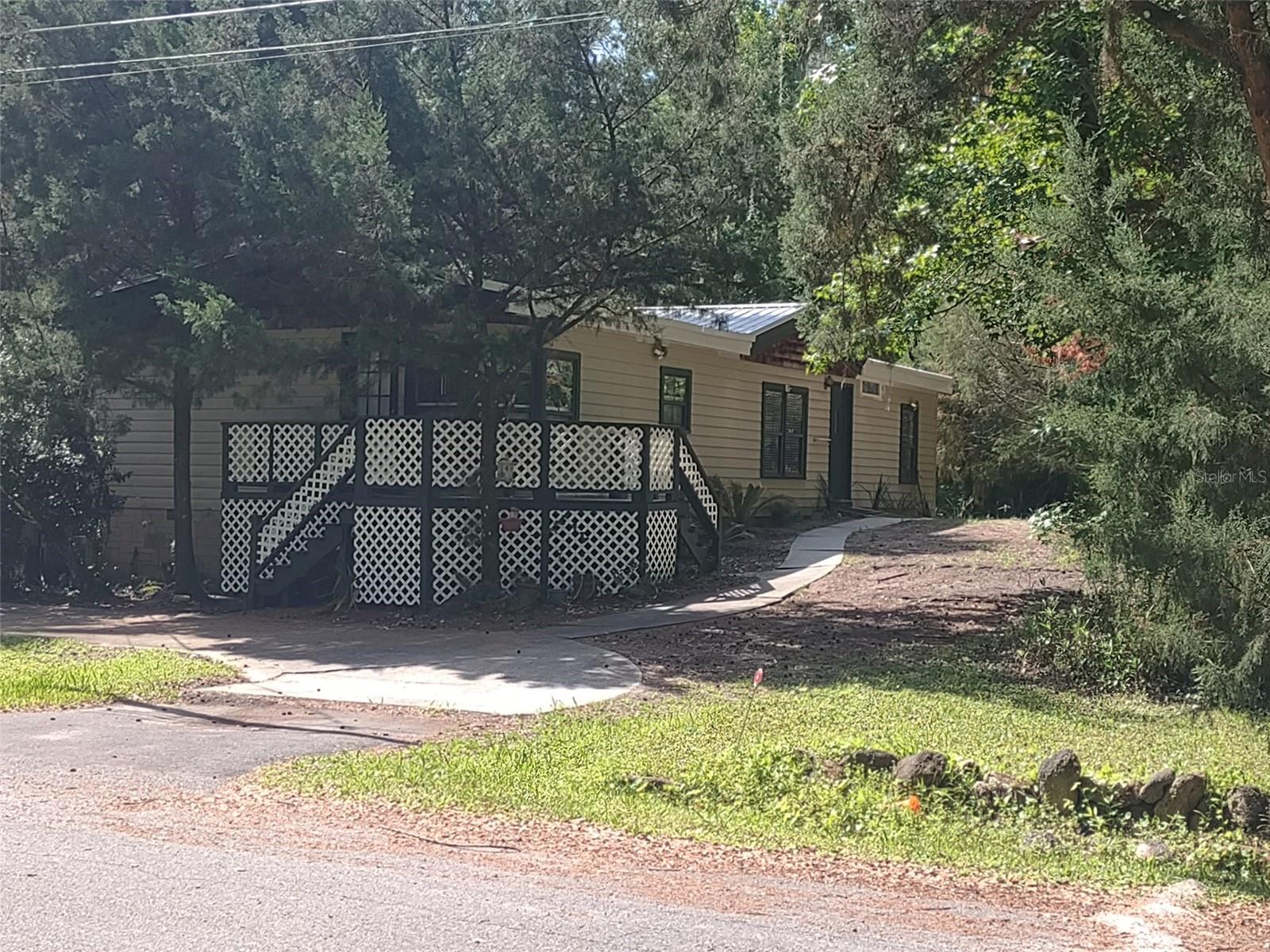 Image 6 of 60 For 56508 Blue Creek Road