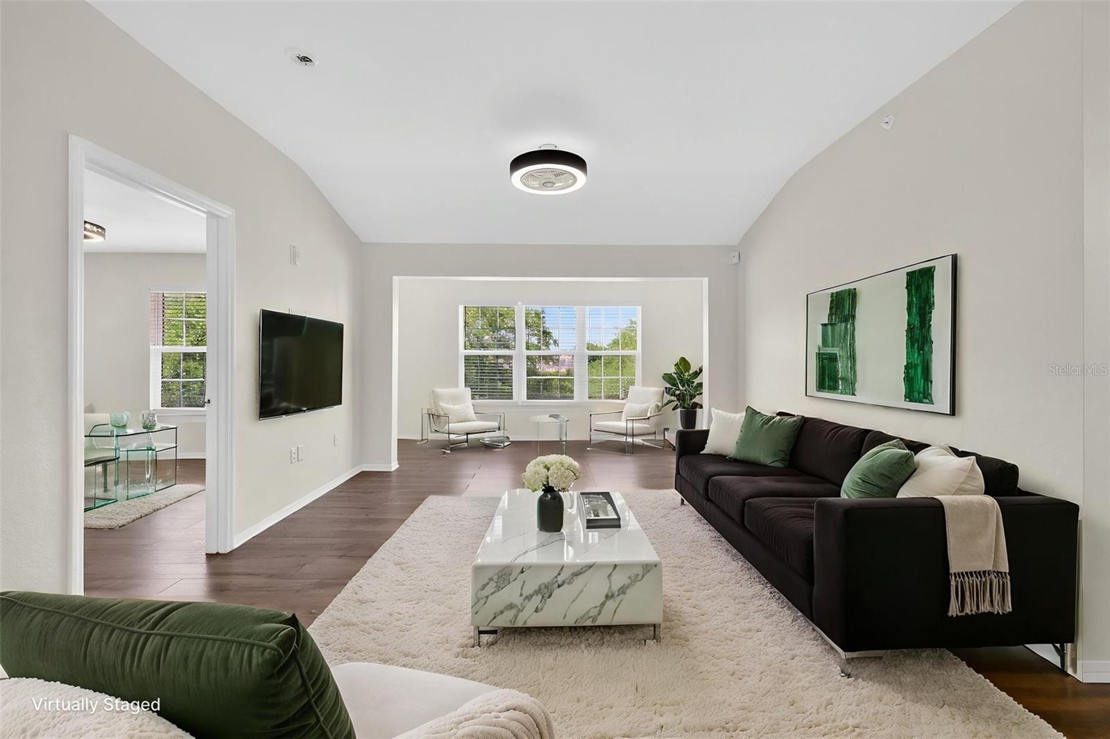 Image 7 of 36 For 5467 Vineland Road 6308
