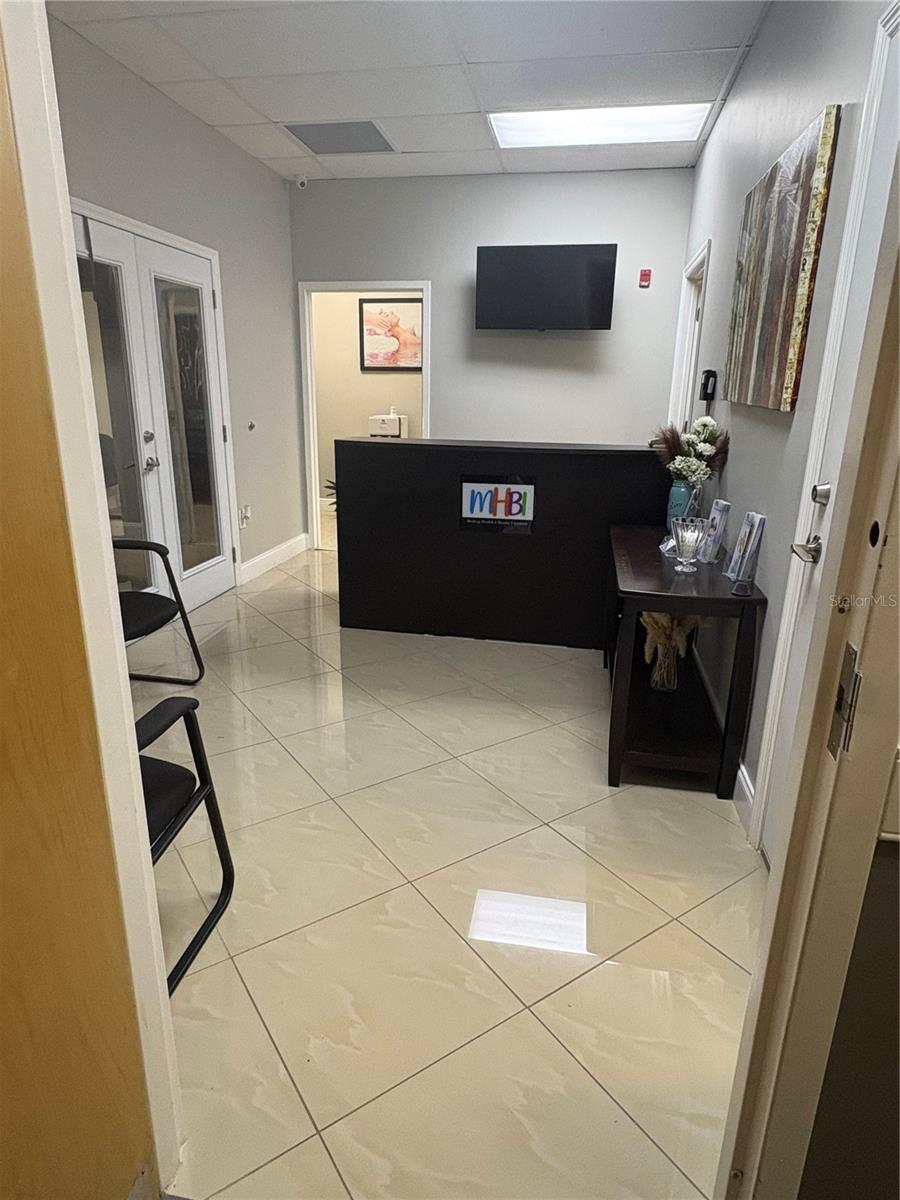 Image 2 of 20 For 12701 John Young Parkway 212