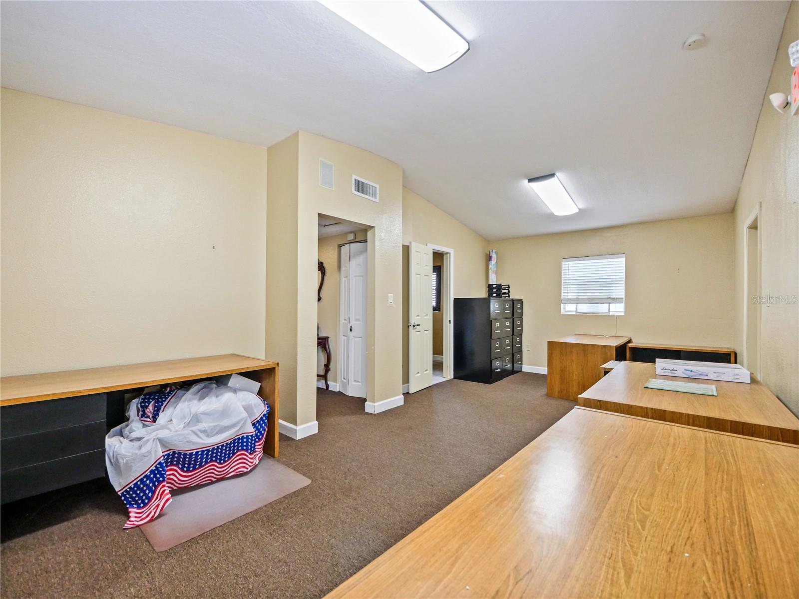 Image 22 of 27 For 4947 Palm Avenue