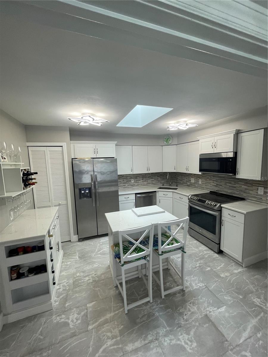 Image 26 of 74 For 4552 Rockledge Lane
