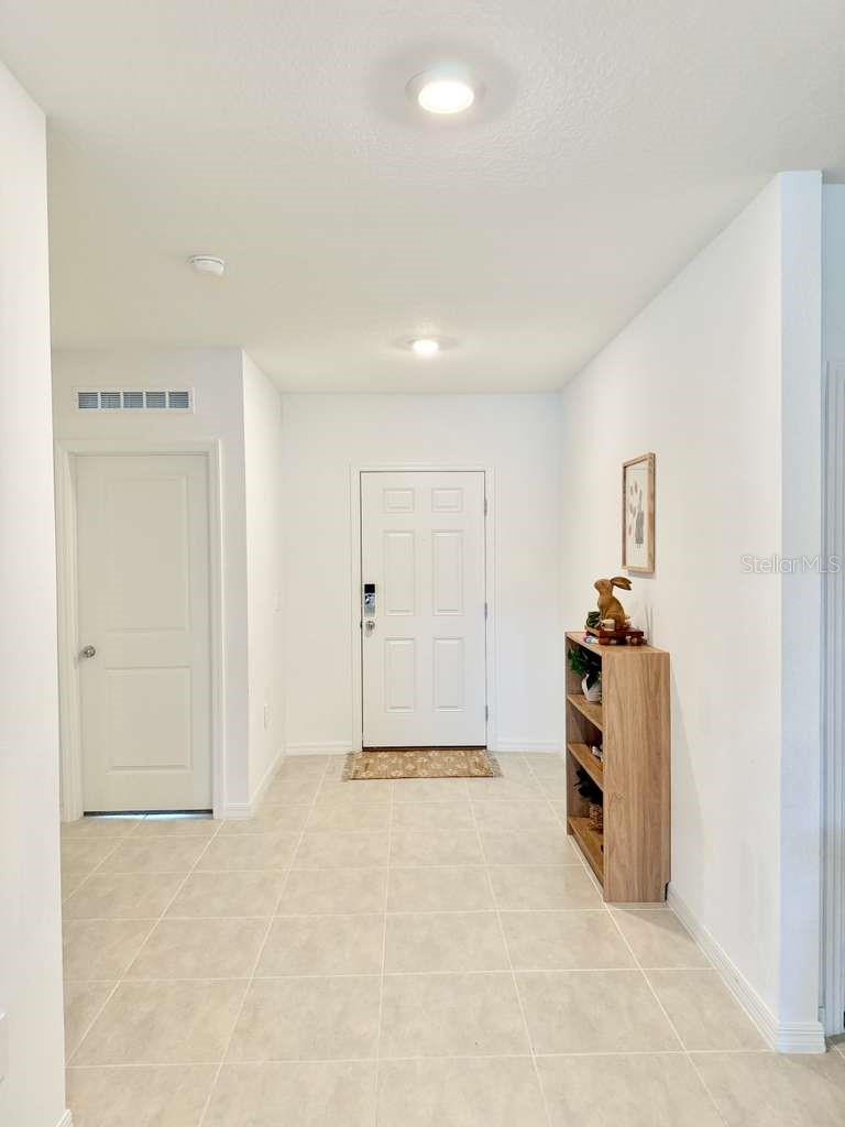 Image 12 of 18 For 4773 Yellow Elder Way