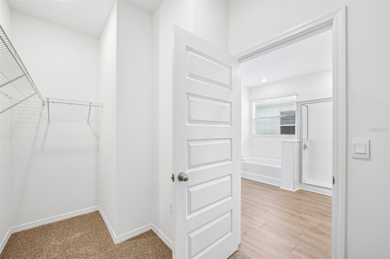 Image 41 of 53 For 4668 Barberry Avenue