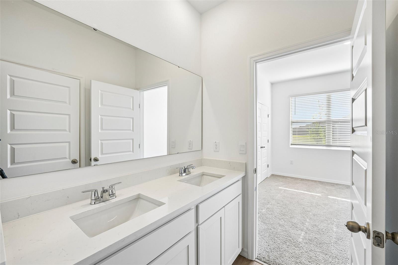 Image 45 of 53 For 4668 Barberry Avenue