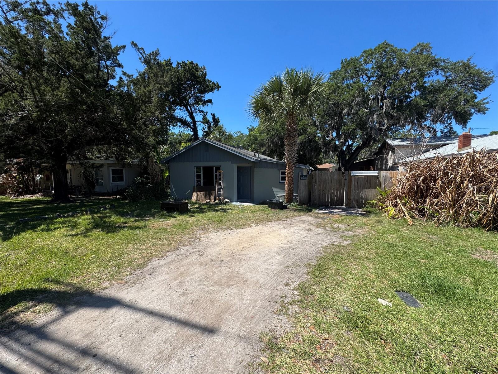 Image 2 of 4 For 428 8th Street