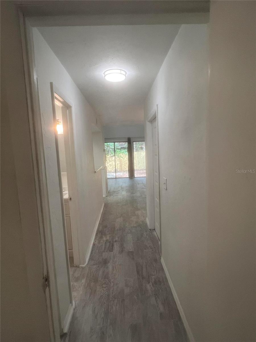 Image 11 of 25 For 4303 70th Terrace