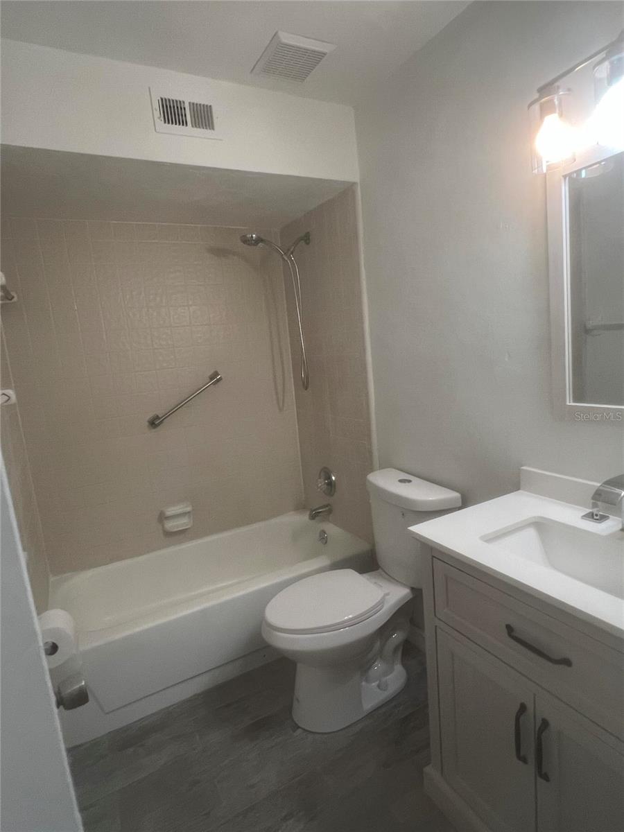 Image 12 of 25 For 4303 70th Terrace