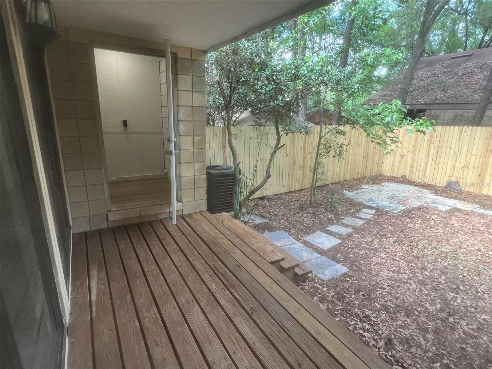 Image 16 of 25 For 4303 70th Terrace