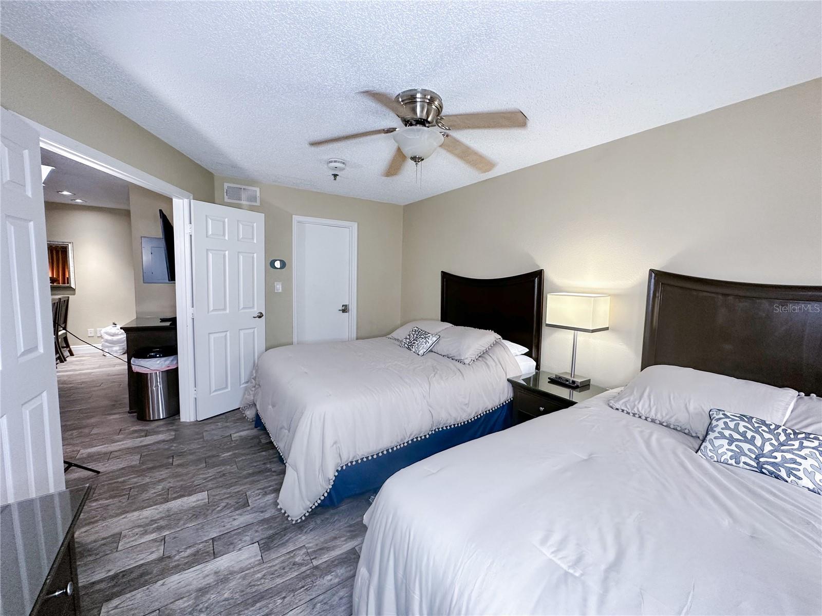 Image 4 of 12 For 3100 Parkway Boulevard 110