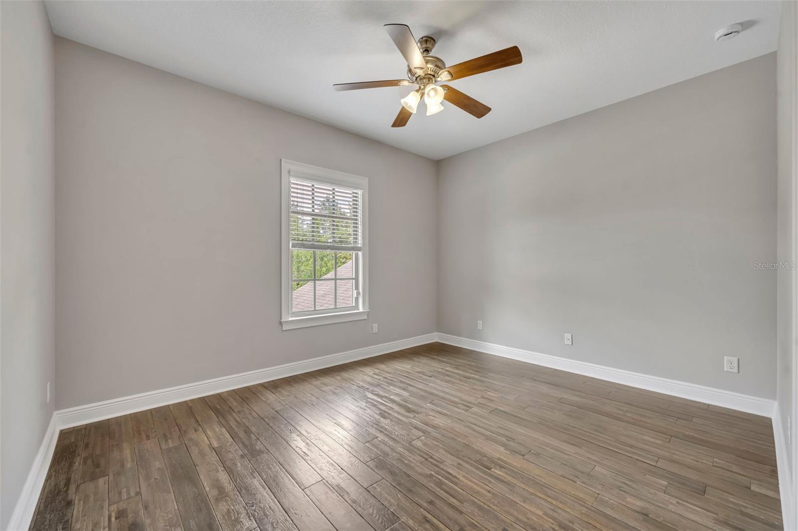 Image 31 of 55 For 1813 Harland Park Drive