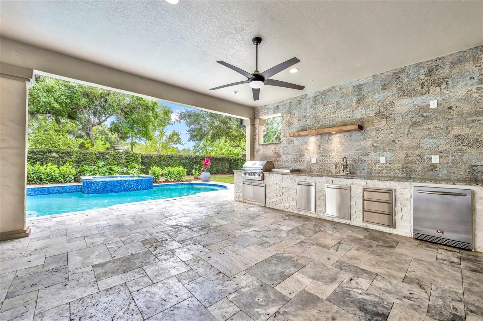 Image 40 of 55 For 1813 Harland Park Drive