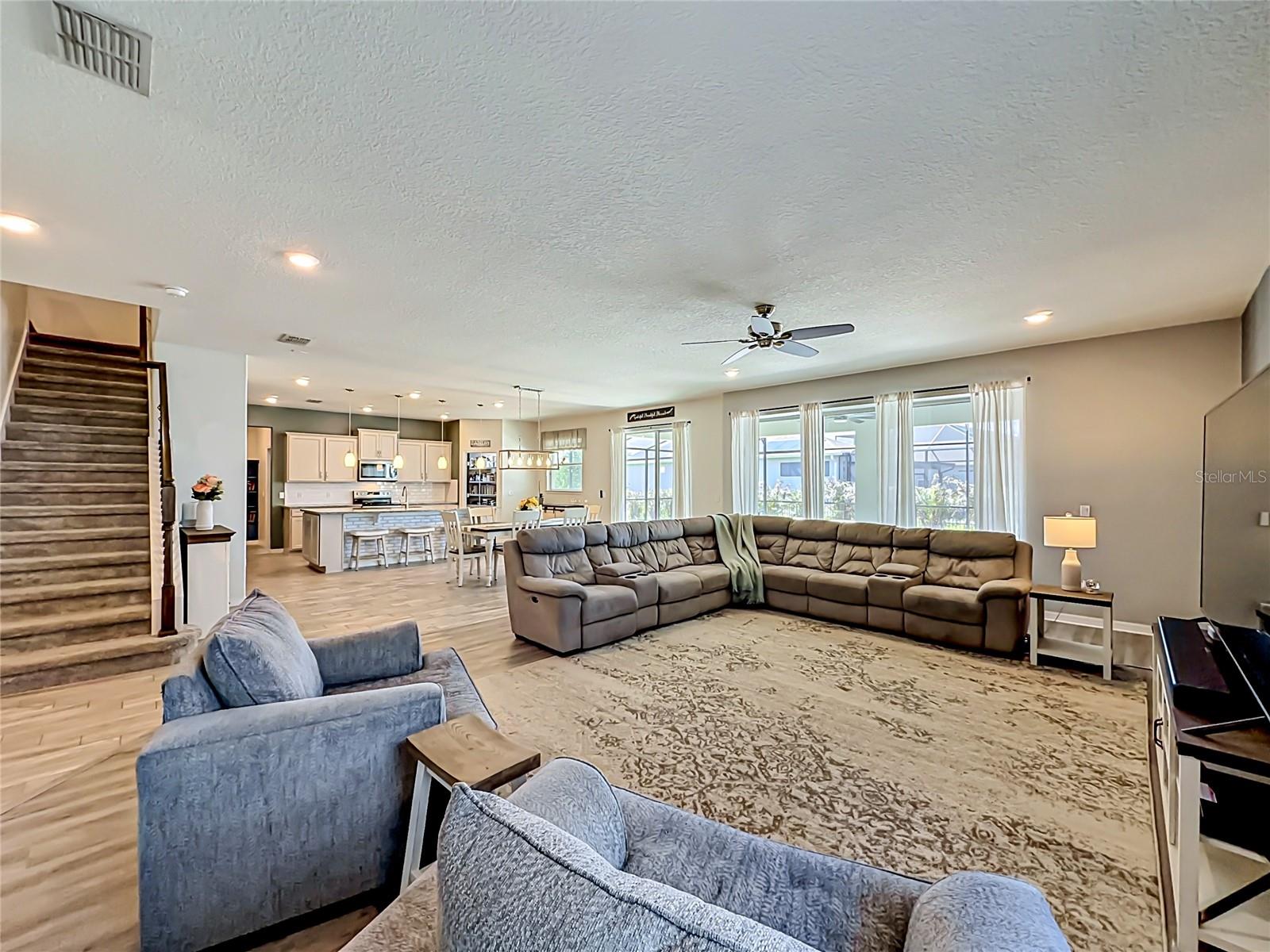 Image 27 of 81 For 2323 Nuthatch Street