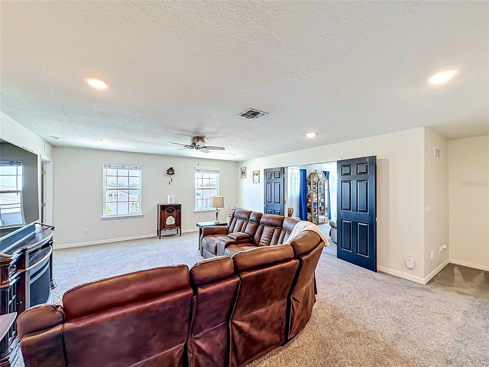 Image 36 of 81 For 2323 Nuthatch Street