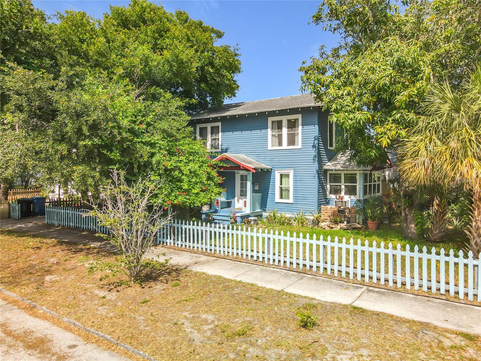 Details for 701 14th Street N, ST PETERSBURG, FL 33705