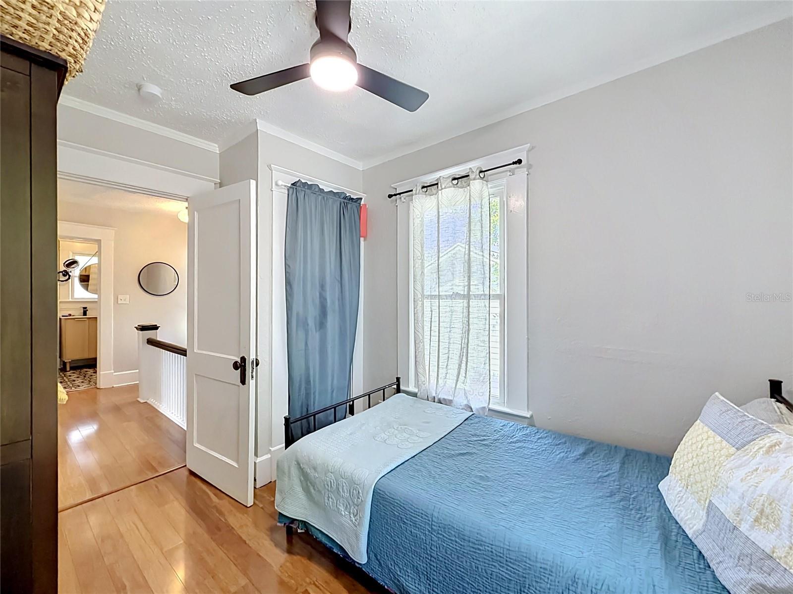 Image 20 of 40 For 701 14th Street N