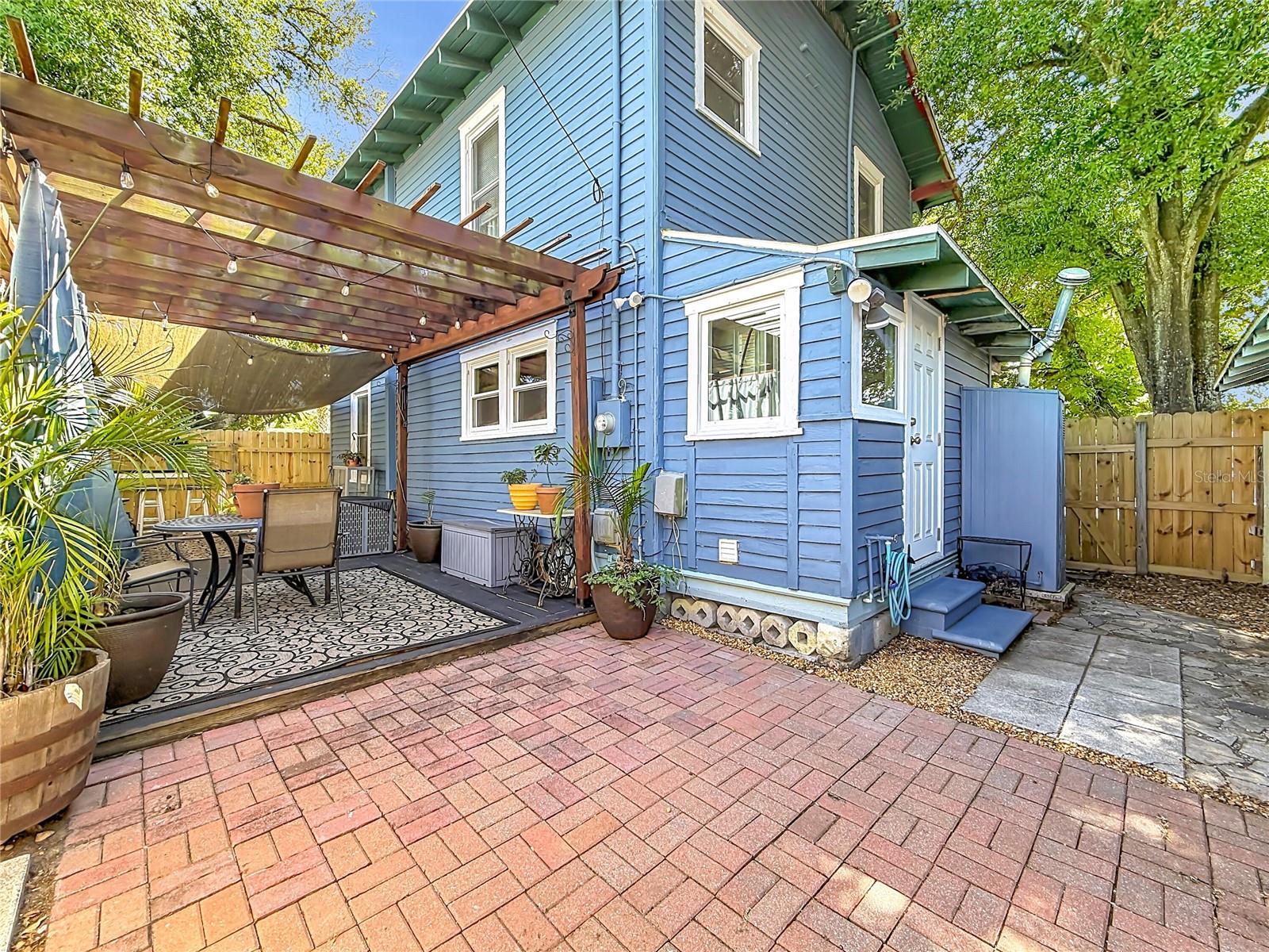 Image 30 of 40 For 701 14th Street N