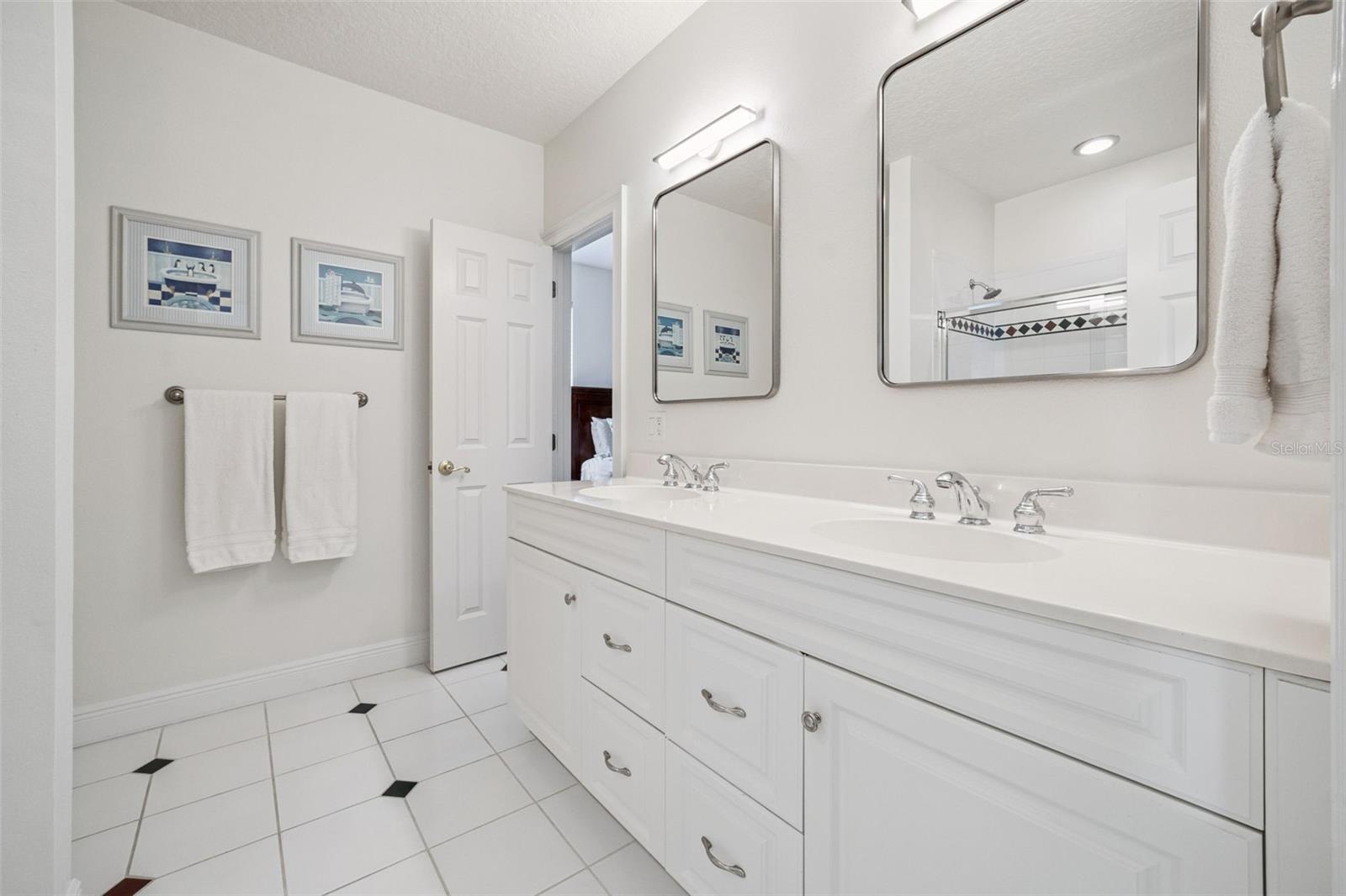 Image 35 of 78 For 450 Lakewood Drive