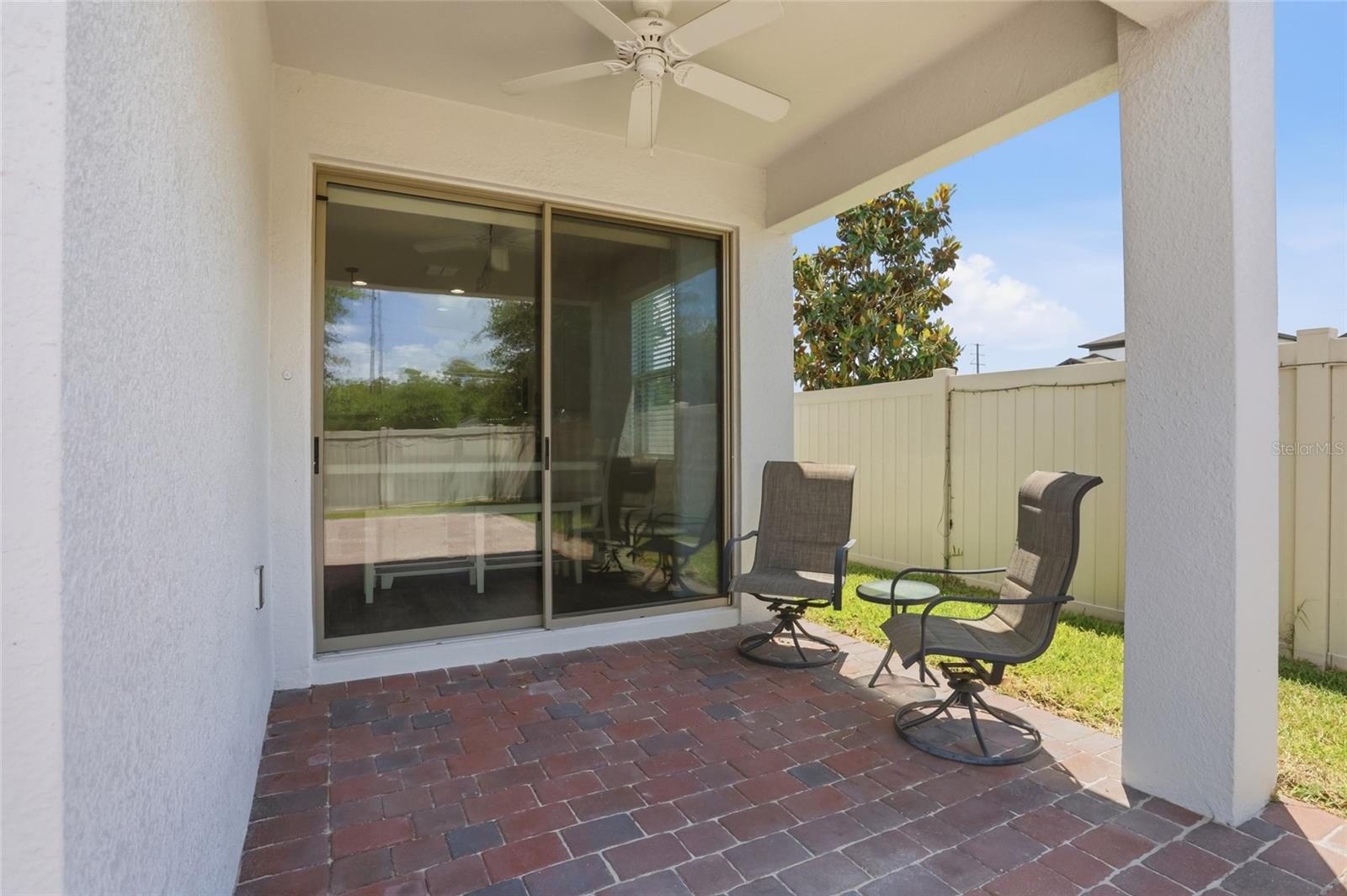 Listing photo id 31 for 2048 Prairie Sage Lane