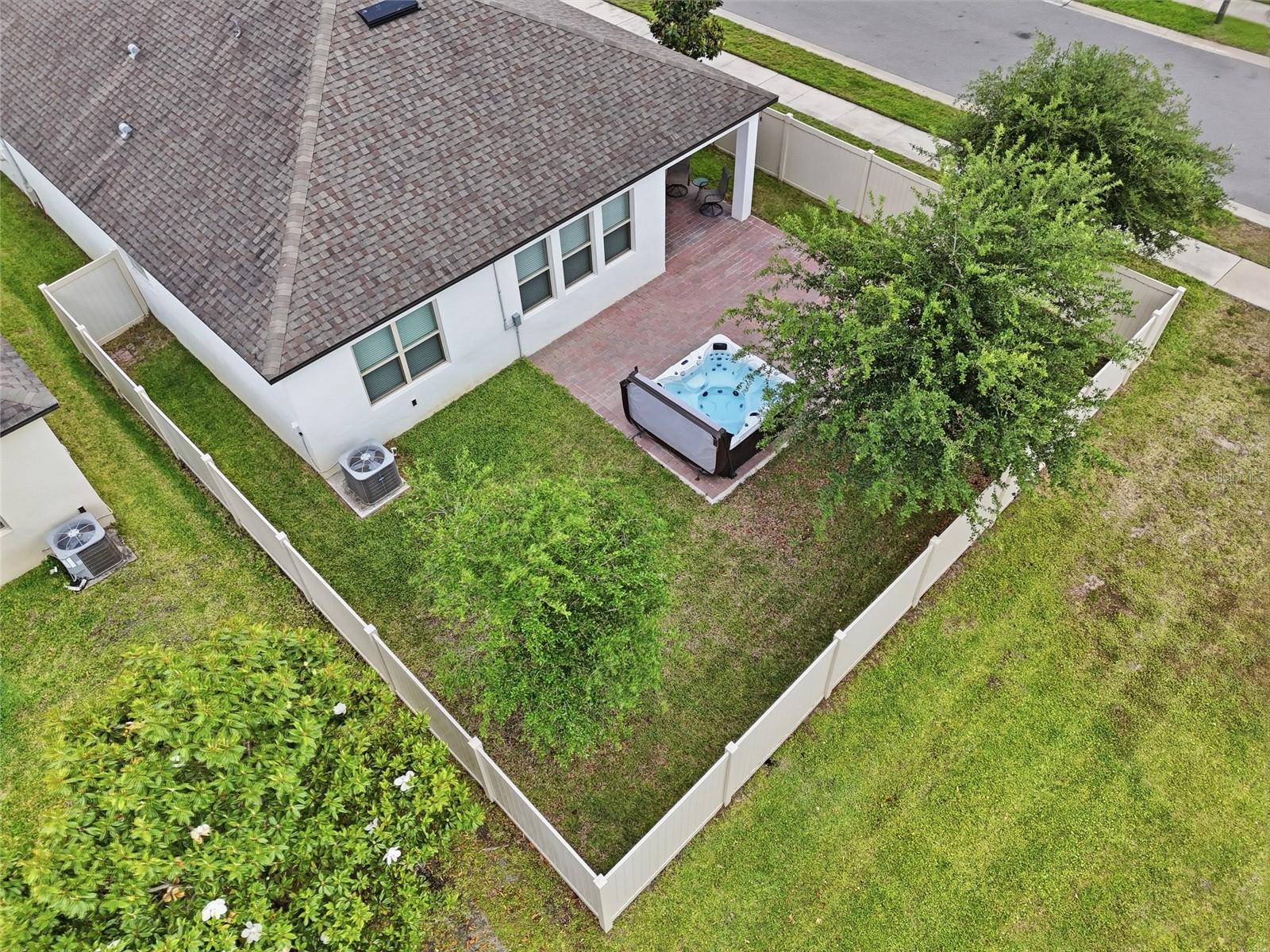 Listing photo id 41 for 2048 Prairie Sage Lane