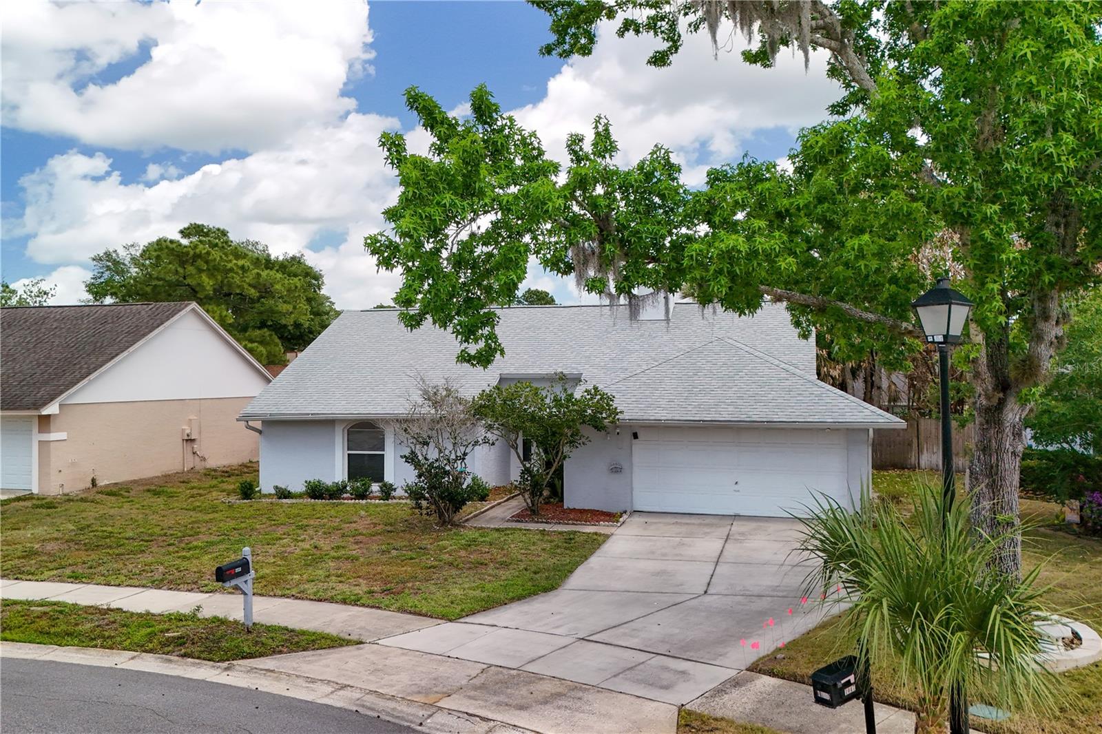 Listing photo id 1 for 1049 Neely Street