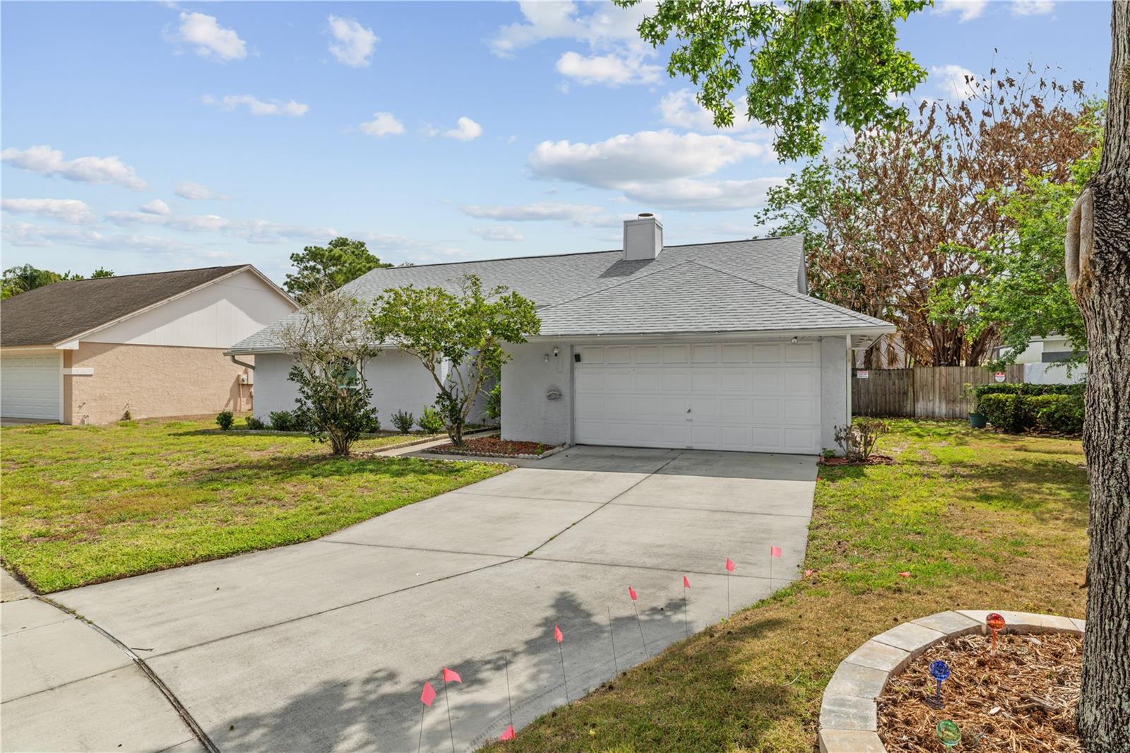 Listing photo id 6 for 1049 Neely Street
