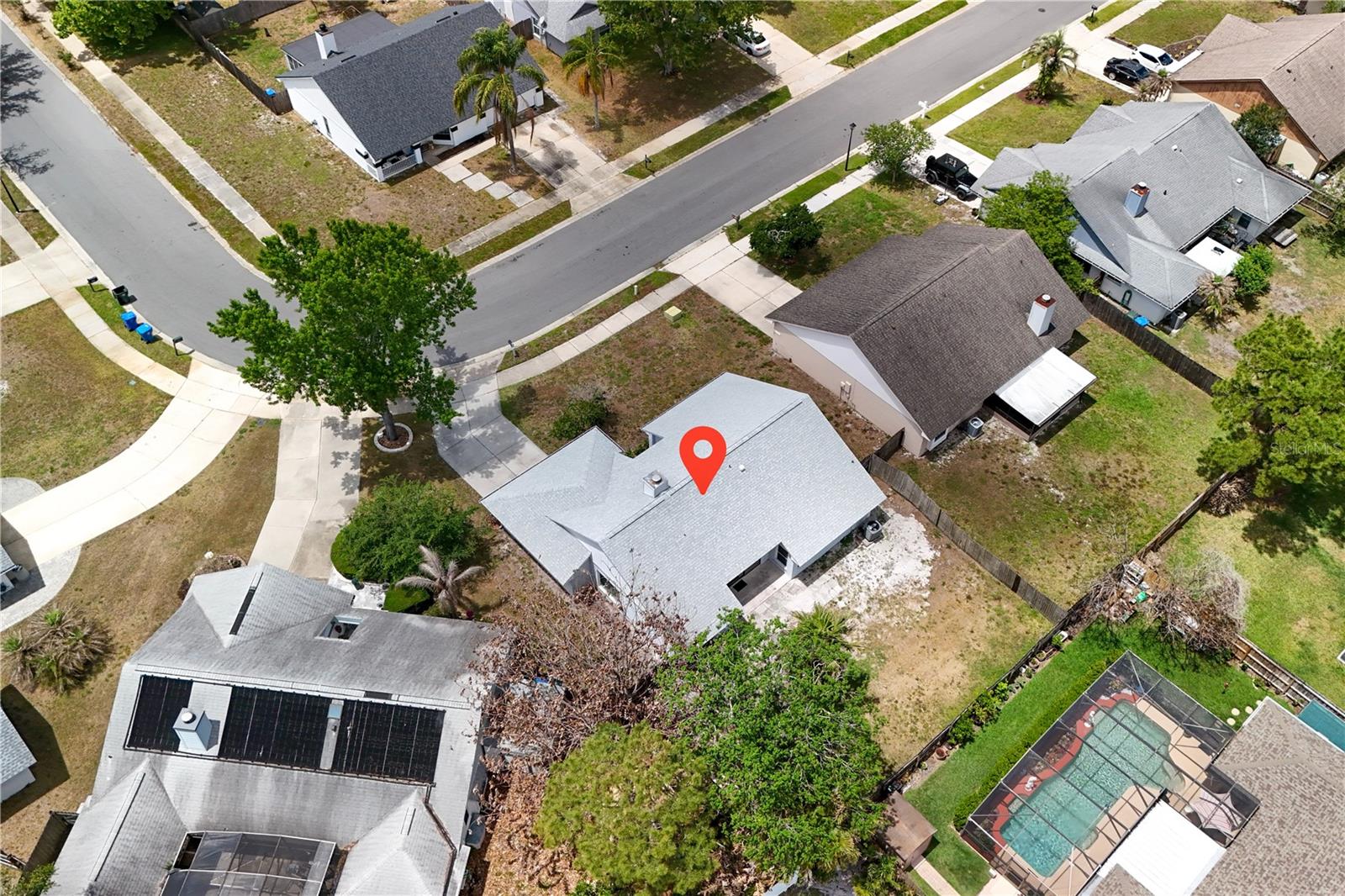 Listing photo id 88 for 1049 Neely Street