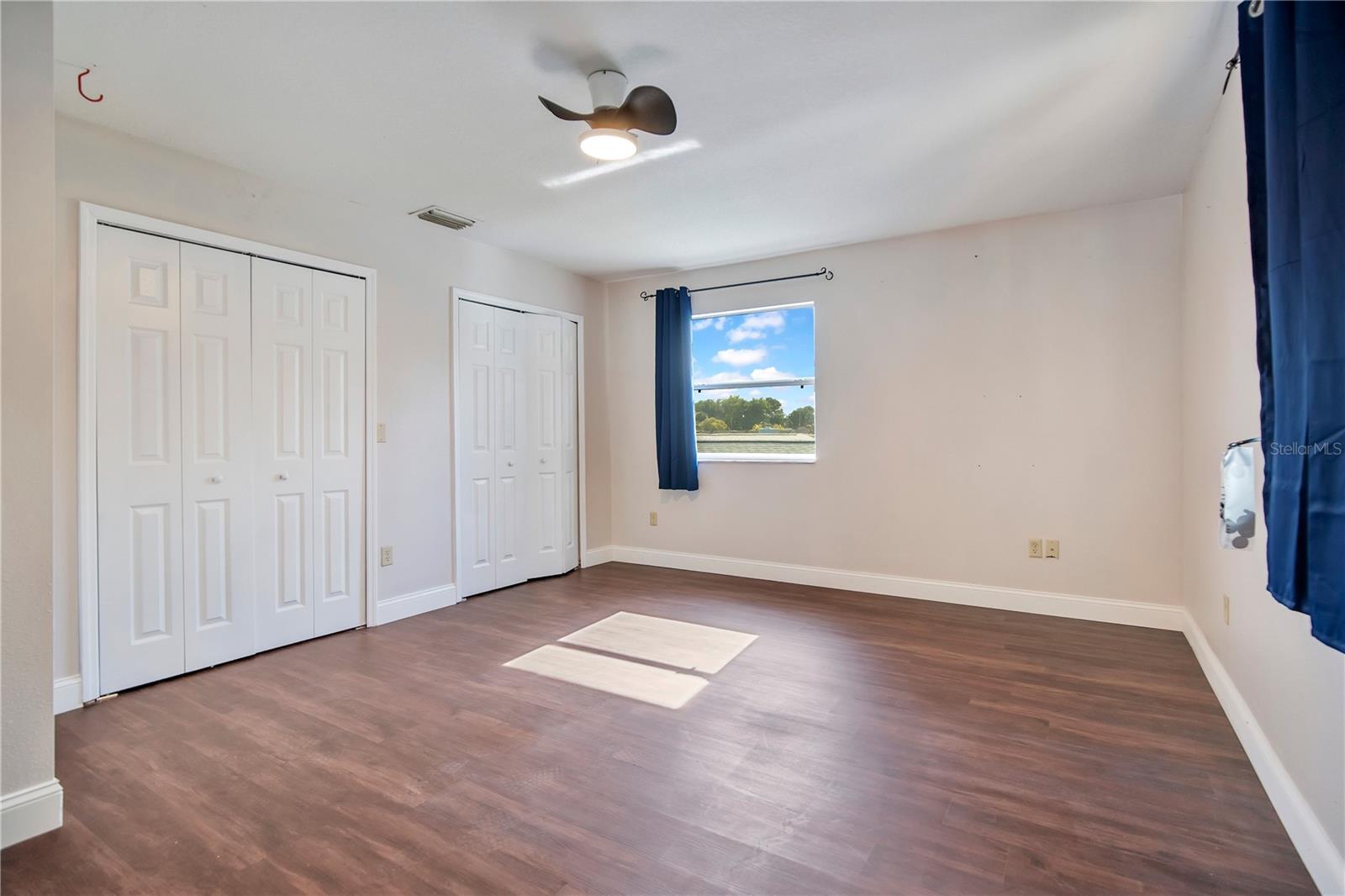 Image 15 of 33 For 2422 Sweetbriar Court