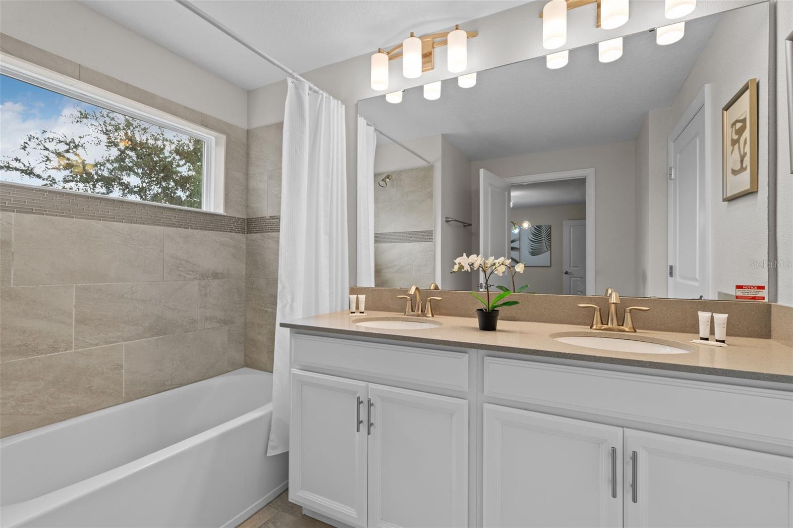 Image 20 of 38 For 590 Pebble Beach Drive