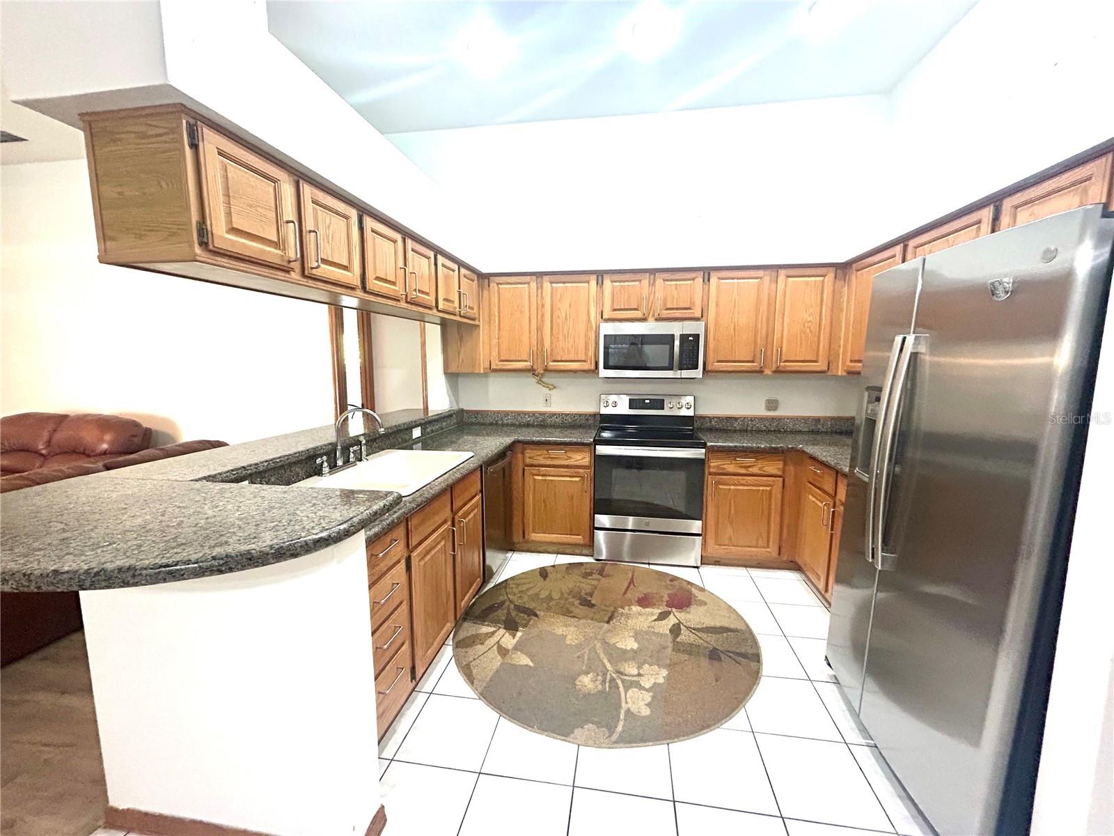 Listing photo id 11 for 1729 Buckhorn Place