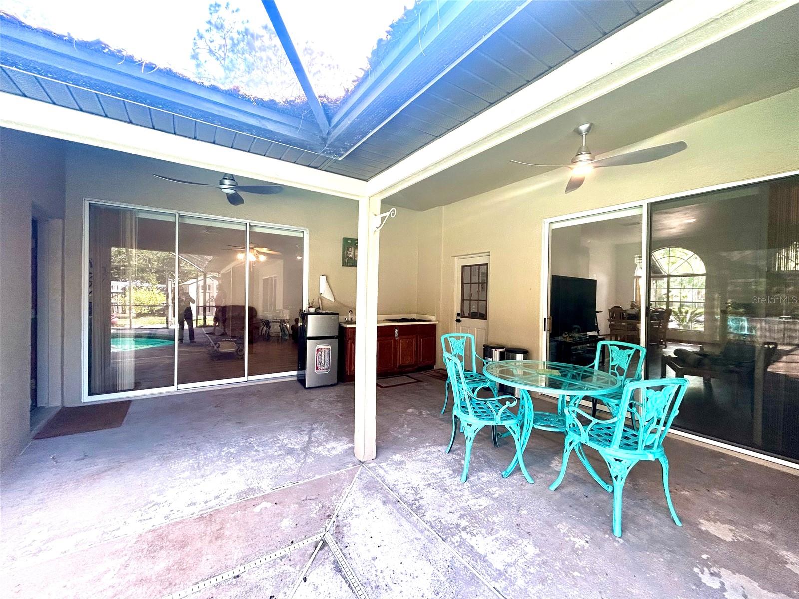 Listing photo id 21 for 1729 Buckhorn Place