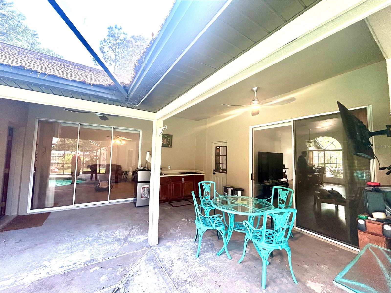 Listing photo id 26 for 1729 Buckhorn Place