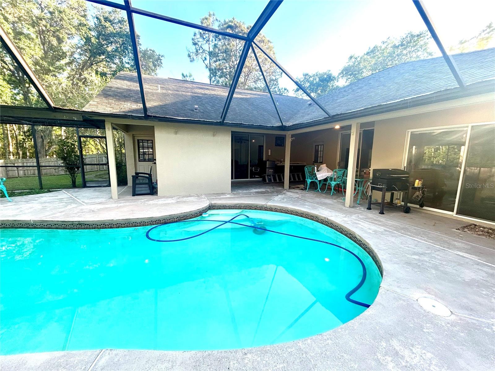 Listing photo id 31 for 1729 Buckhorn Place