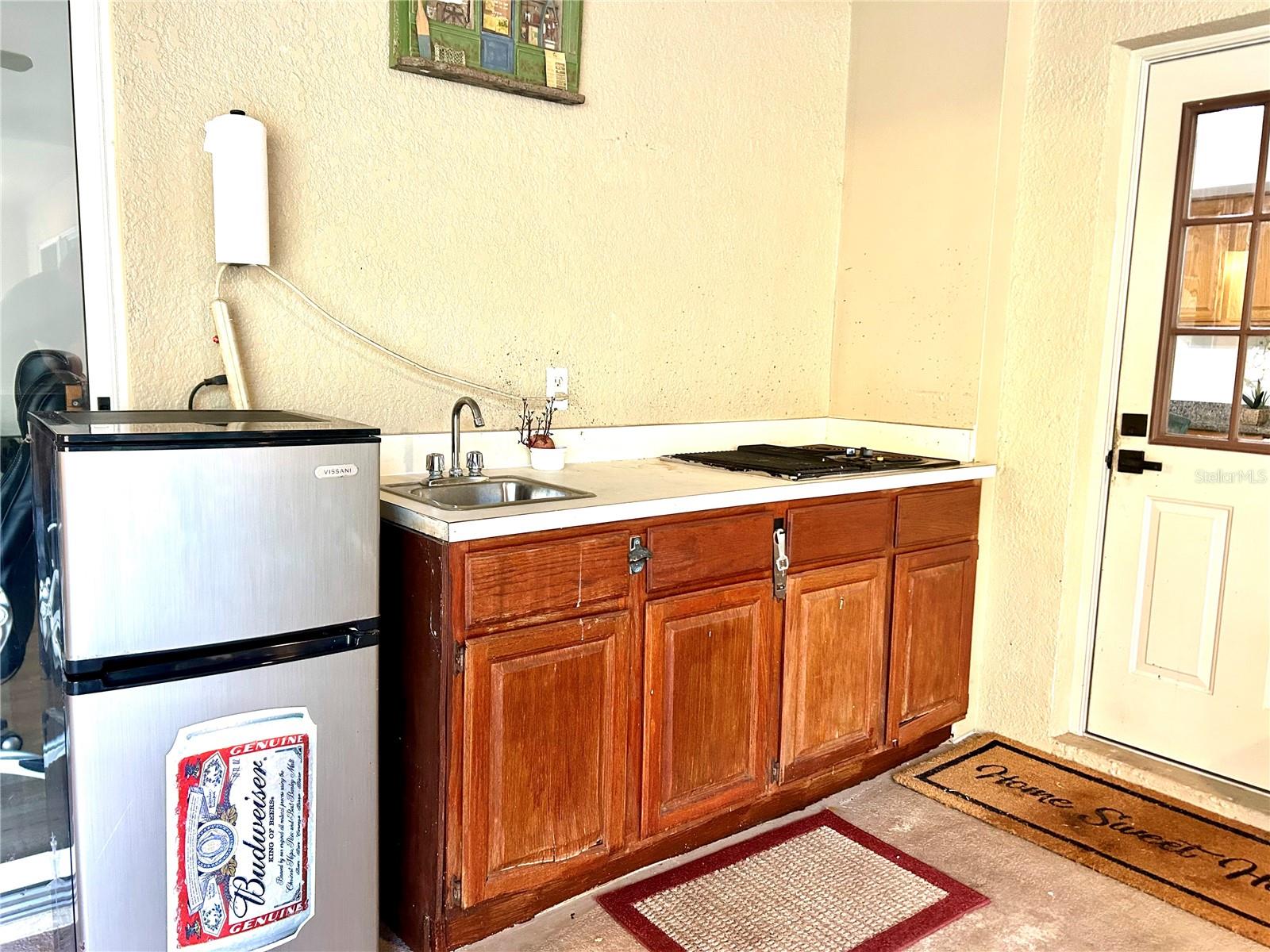 Listing photo id 59 for 1729 Buckhorn Place
