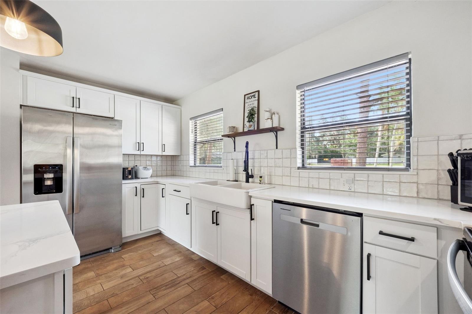 Image 16 of 49 For 219 Crystal Drive