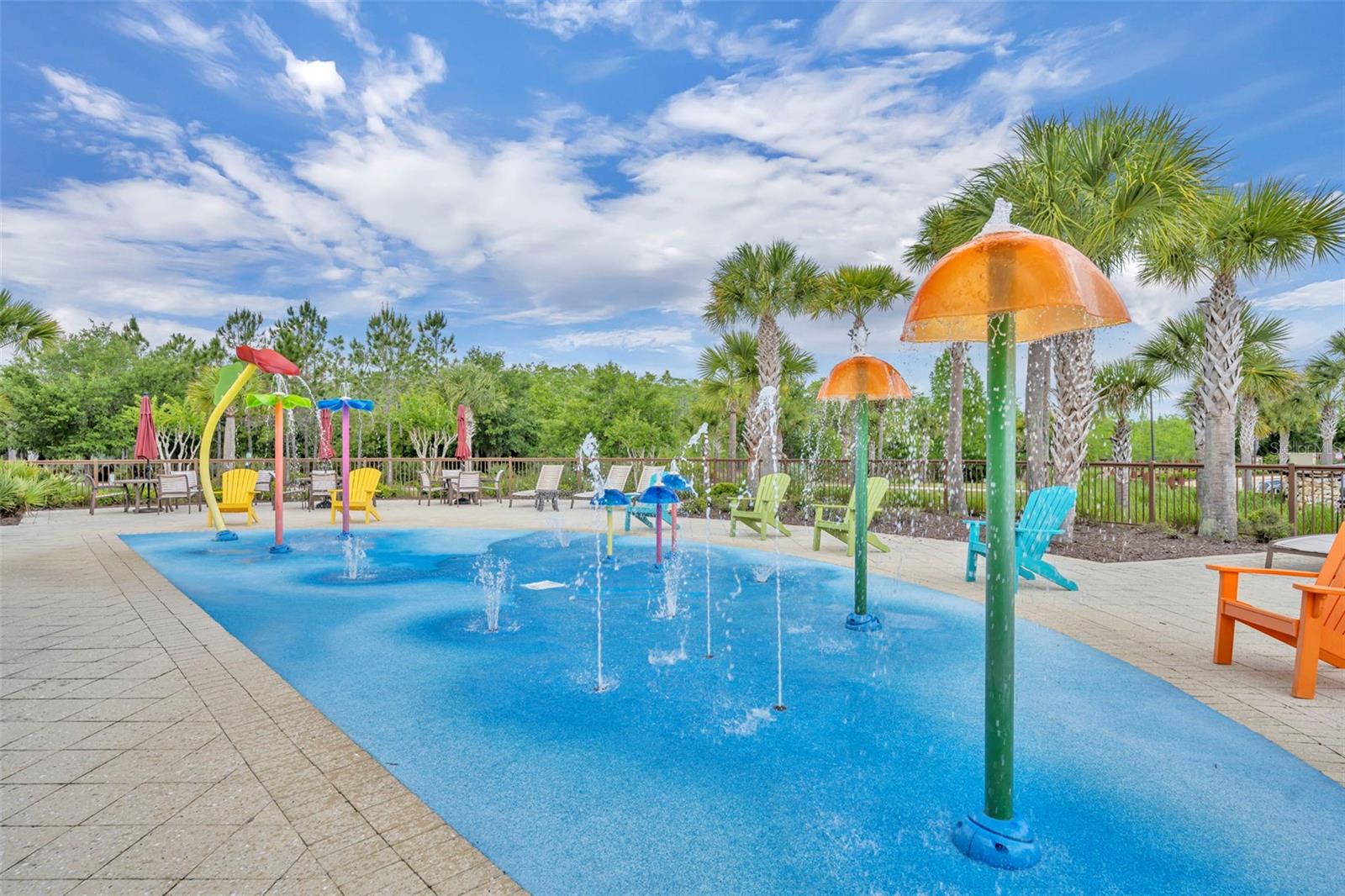 Listing photo id 29 for 8804 Lovett Avenue