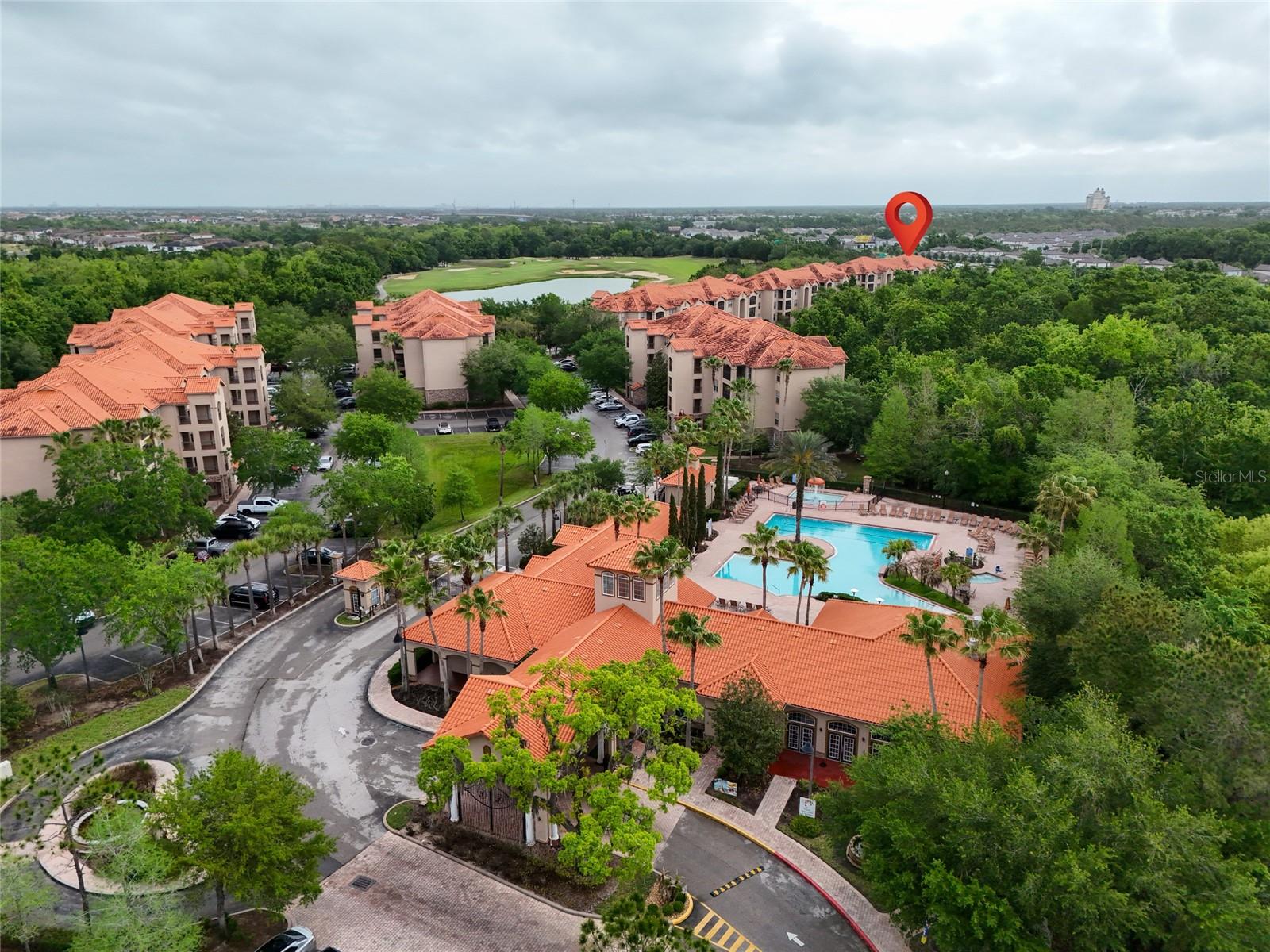 Listing photo id 22 for 8020 Tuscany Way 6108