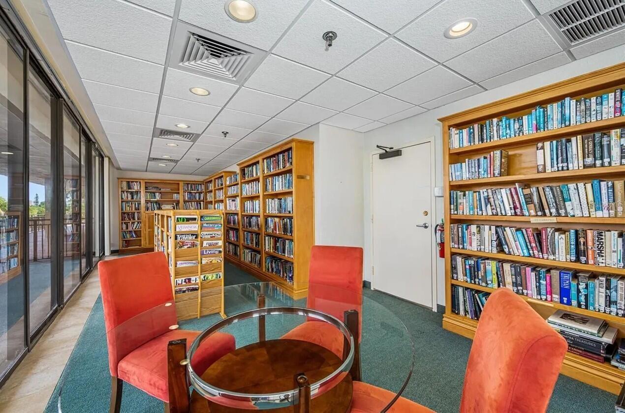 Image 21 of 22 For 7600 Bayshore Drive 901