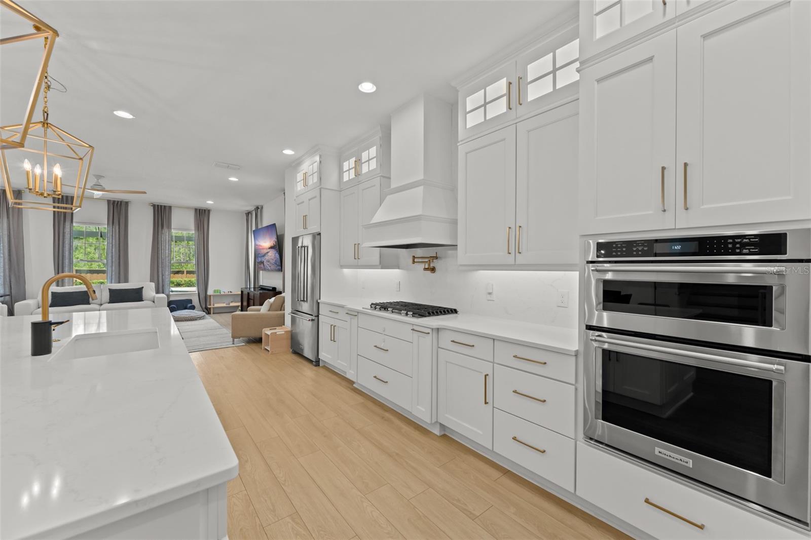 Image 14 of 65 For 14454 Haroche Avenue