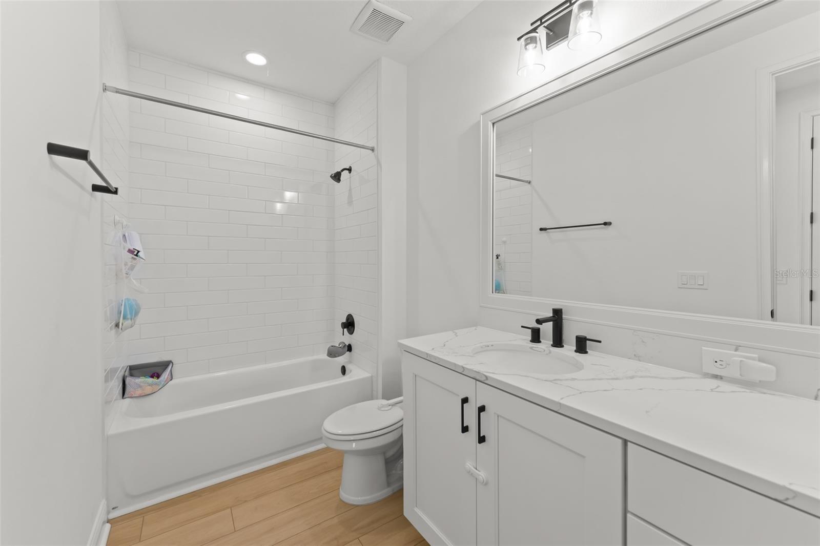 Image 30 of 65 For 14454 Haroche Avenue
