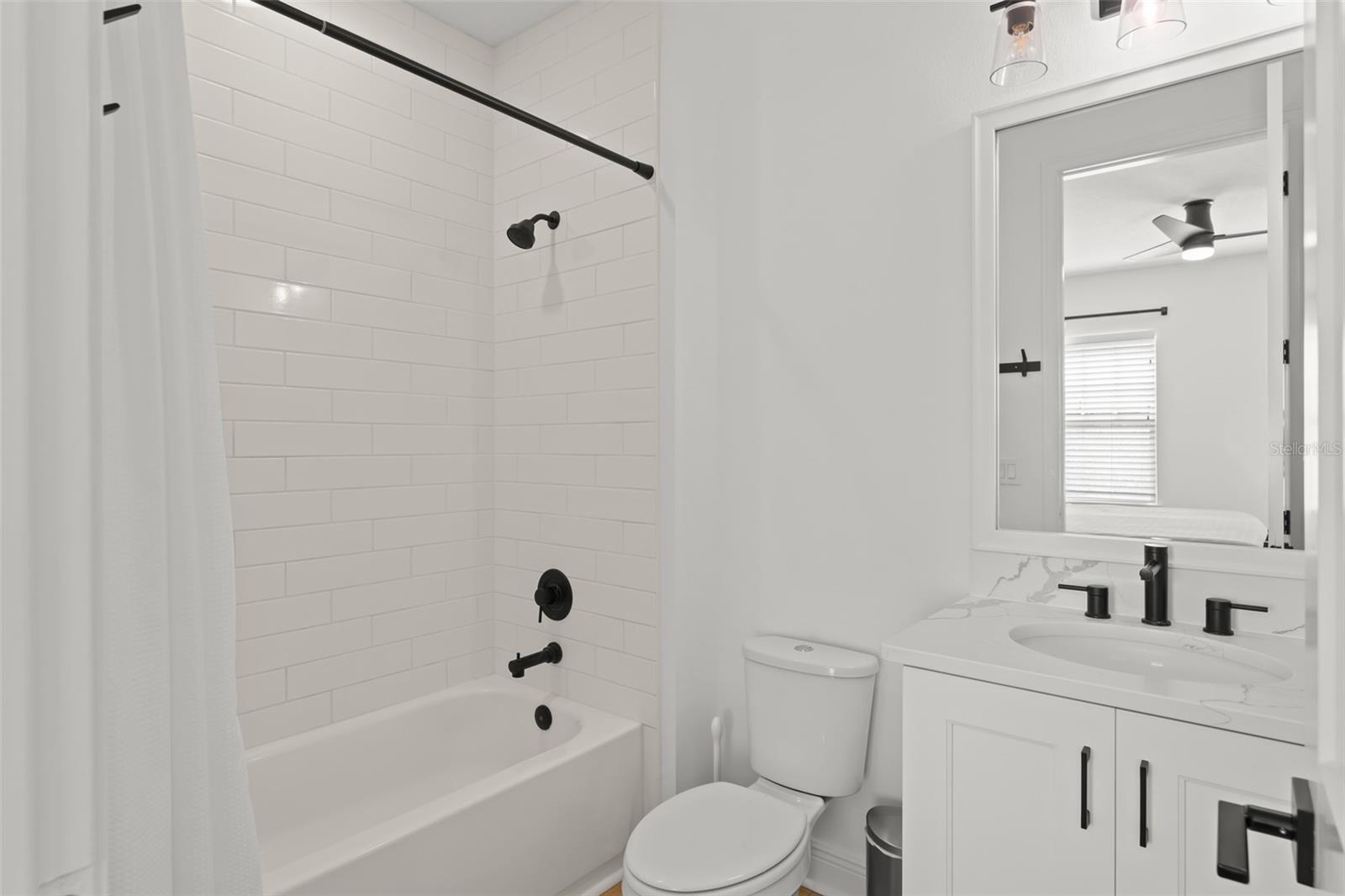 Image 38 of 65 For 14454 Haroche Avenue