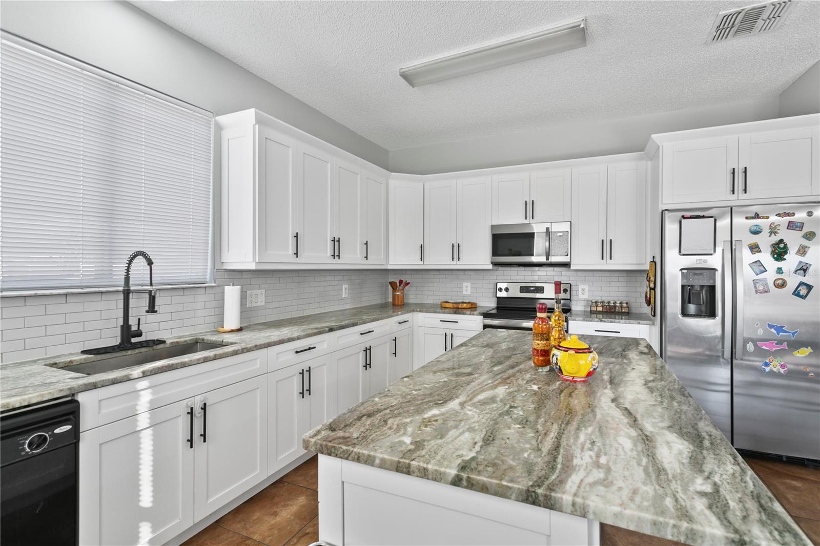 Image 5 of 18 For 1010 Elderberry Drive