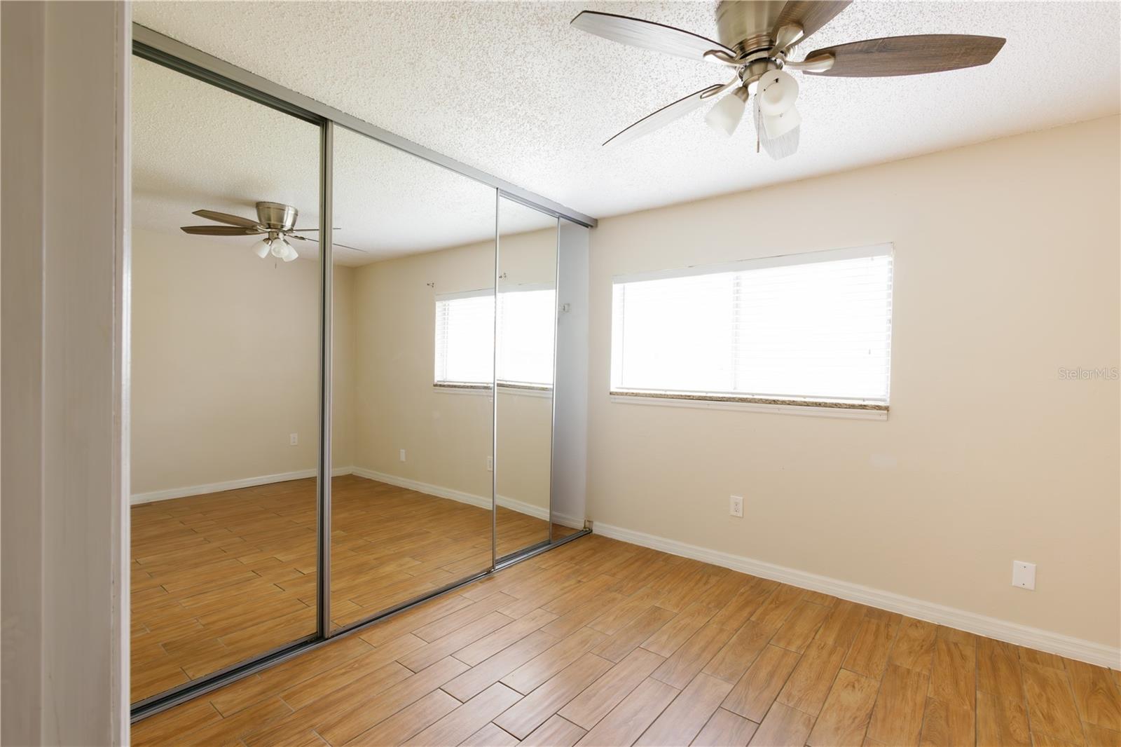 Image 12 of 21 For 1831 Bough Avenue 1