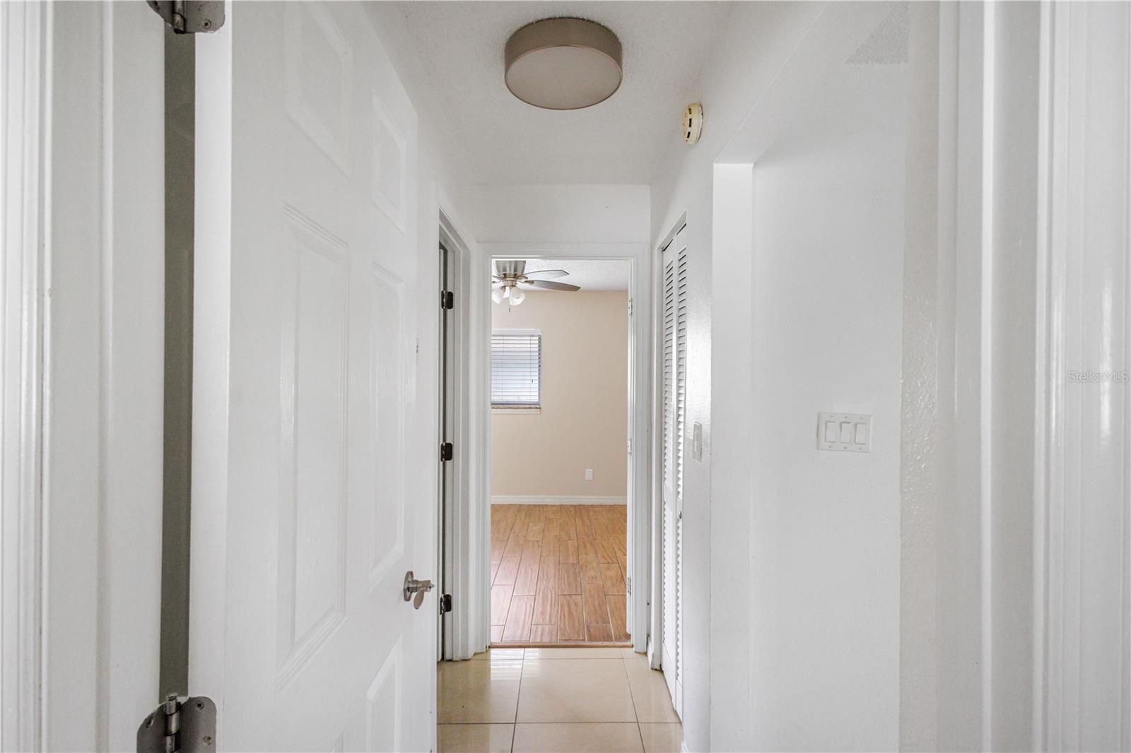 Image 9 of 21 For 1831 Bough Avenue 1