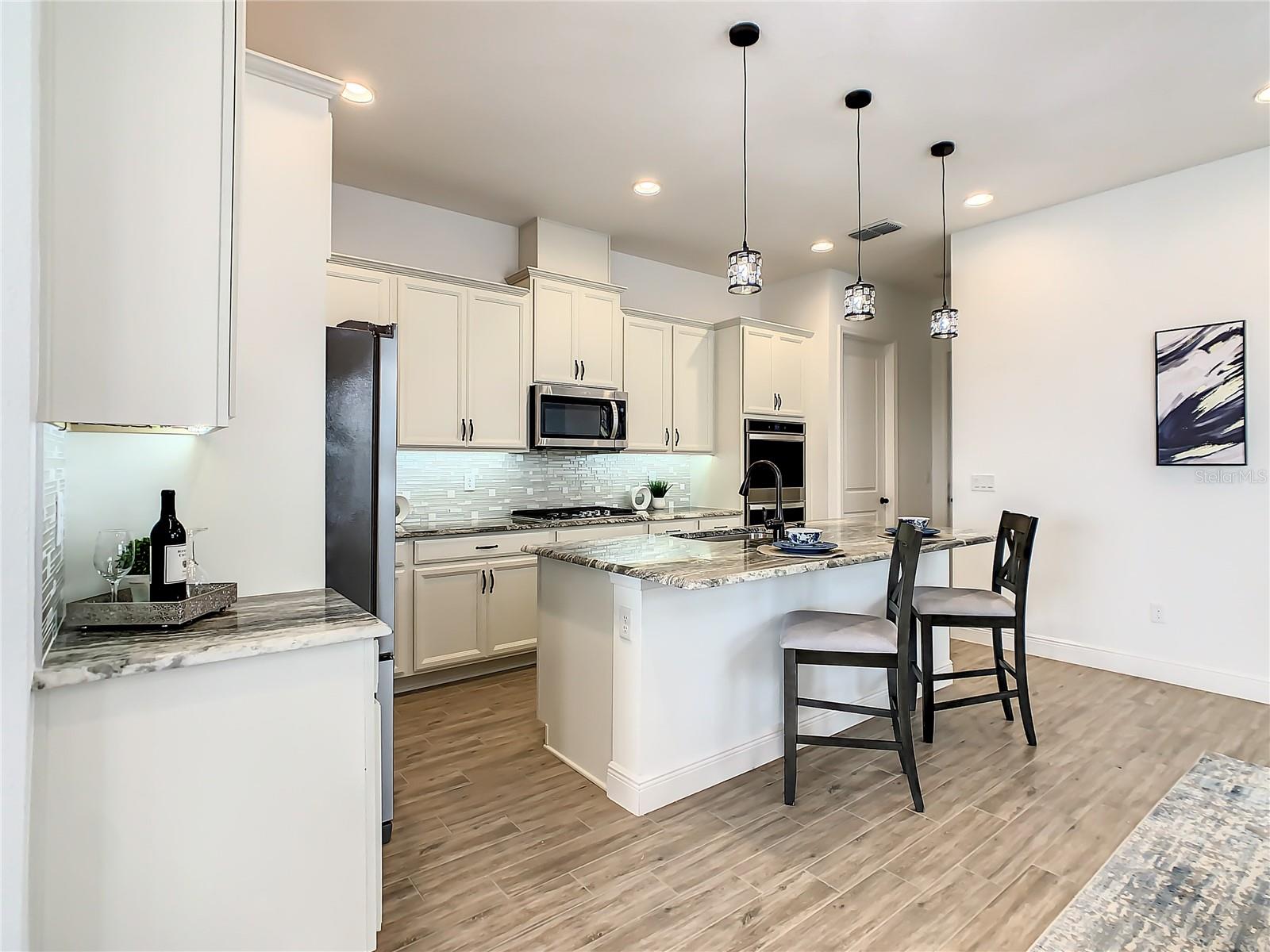 Image 15 of 70 For 15705 Vetta Drive