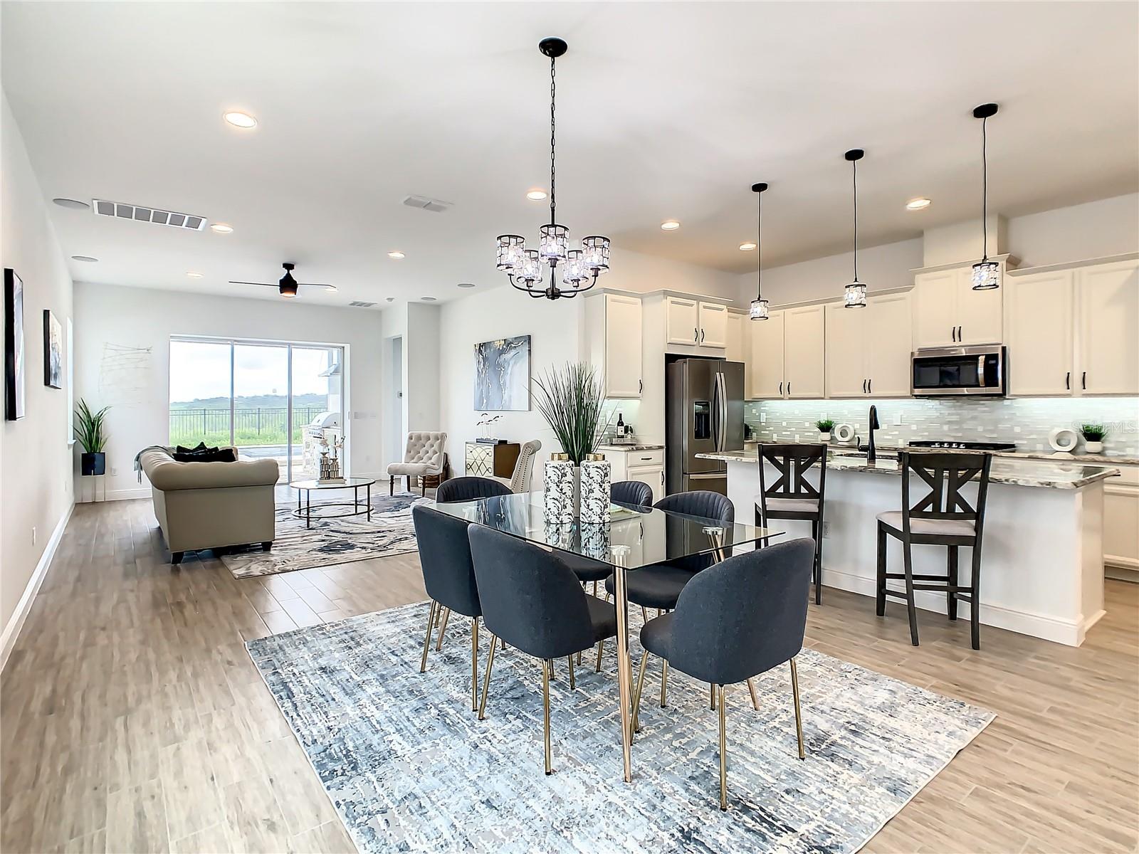 Image 17 of 70 For 15705 Vetta Drive