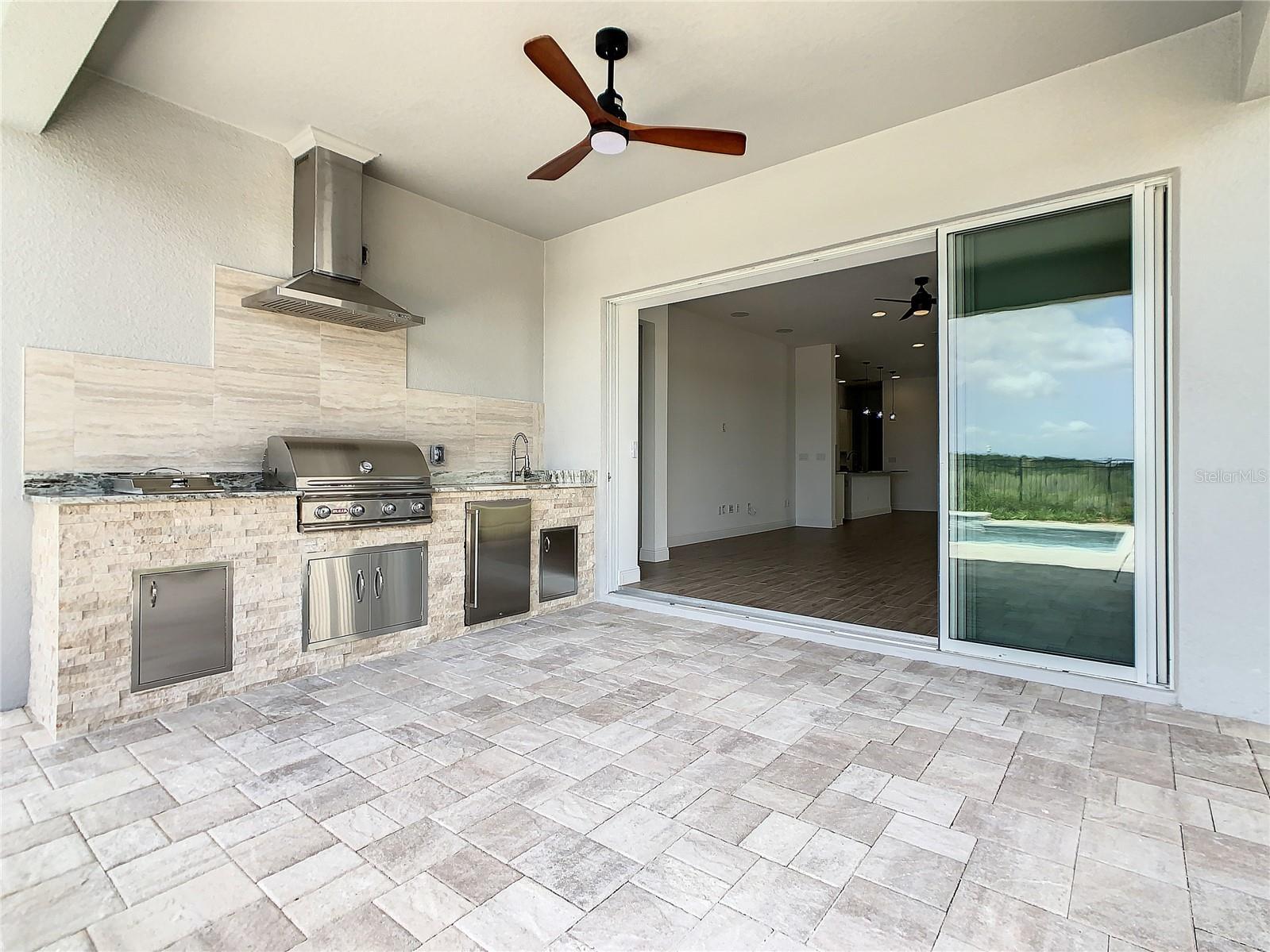 Image 50 of 70 For 15705 Vetta Drive