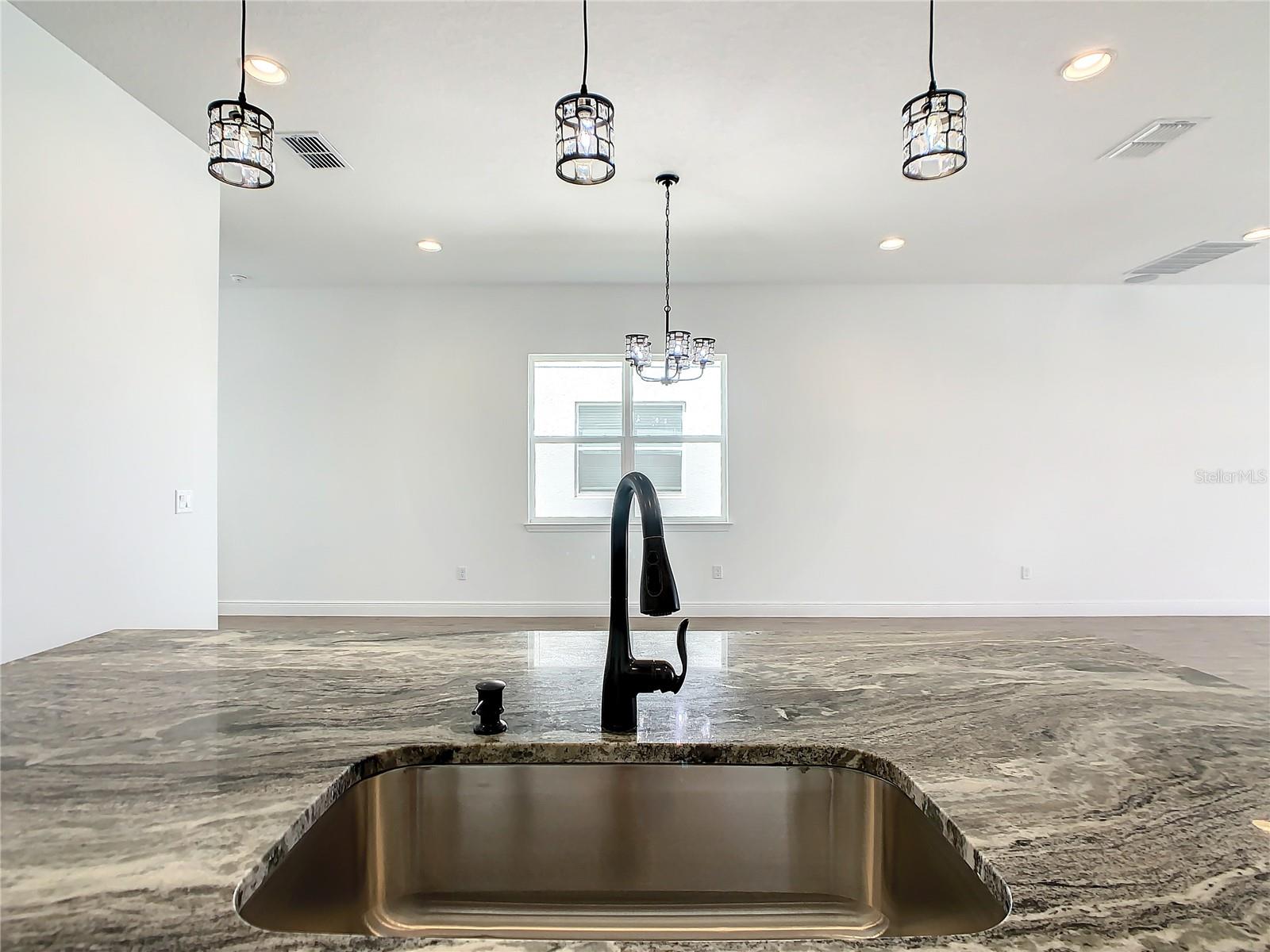 Image 8 of 70 For 15705 Vetta Drive